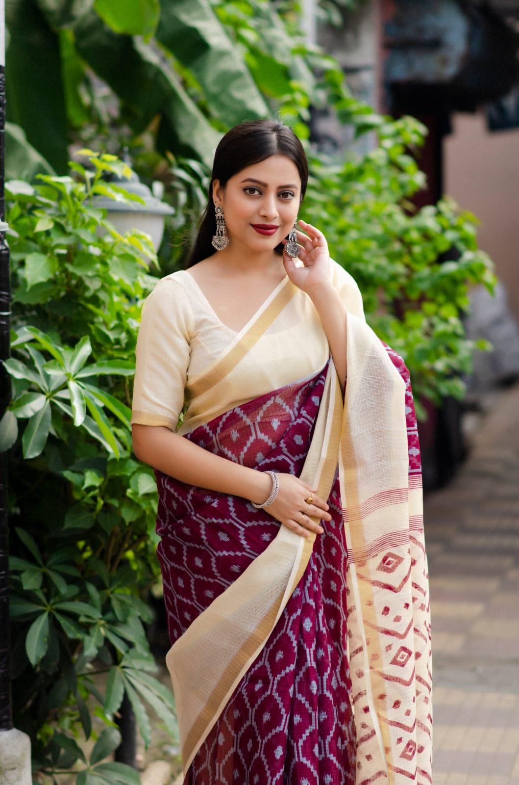 Maroon Polycotton Ethnic Motifs Saree with Unstitched Blouse - Hiral Fashion