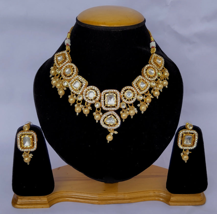 Luxury gold-plated Kundan stone necklace jewellery set