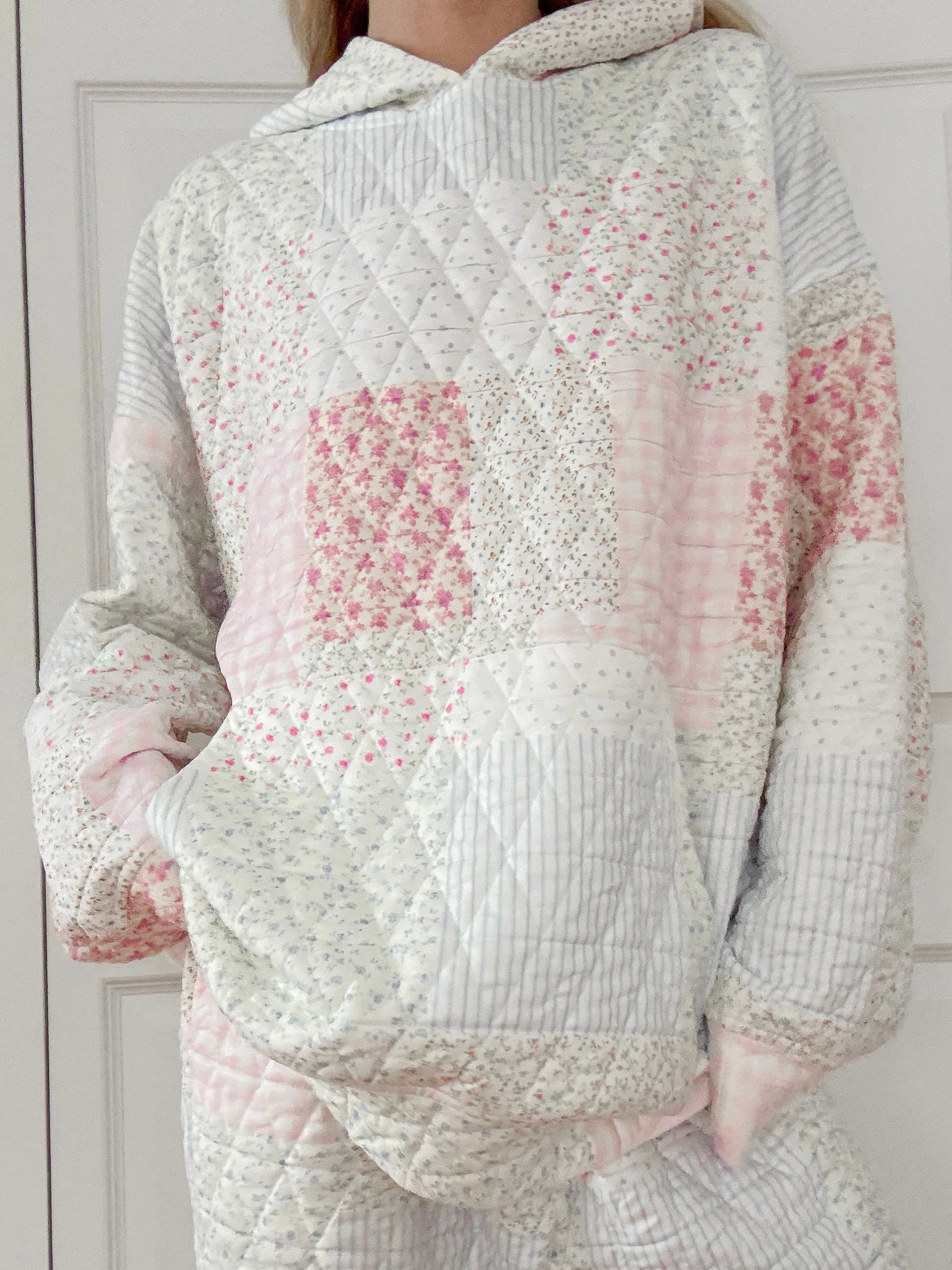 Quilted Pastel Hoodie: Cozy Unisex Pullover for Everyday Style