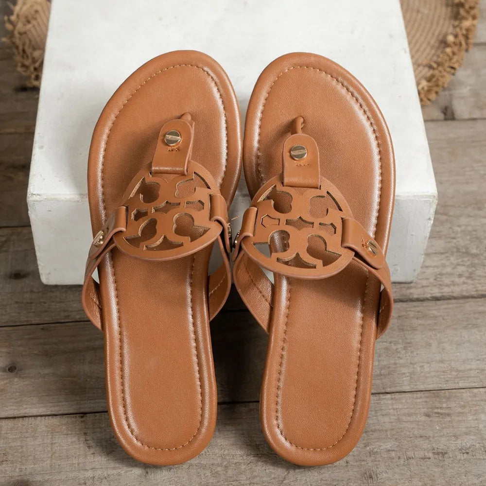 Women's Toe Post Flat Sandals in Leather - Comfort & Style