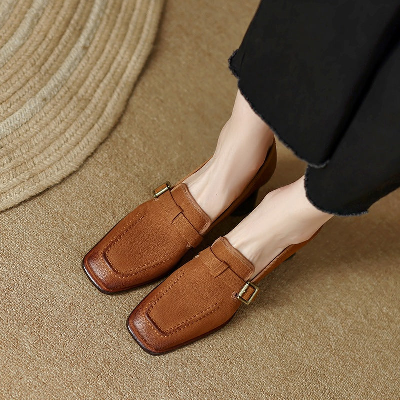 Women's Retro British Style Chunky Heel Leather Pumps - Image 7