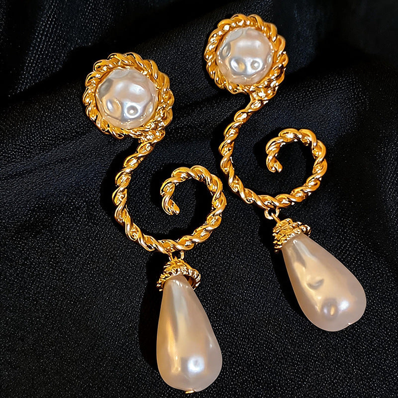 Women Water Drop Pearl Pendant Dangle Stud Earrings,French Retro Heavy Craft Style Light Luxury Versatile Fashion Jewelry For Daily Occasion