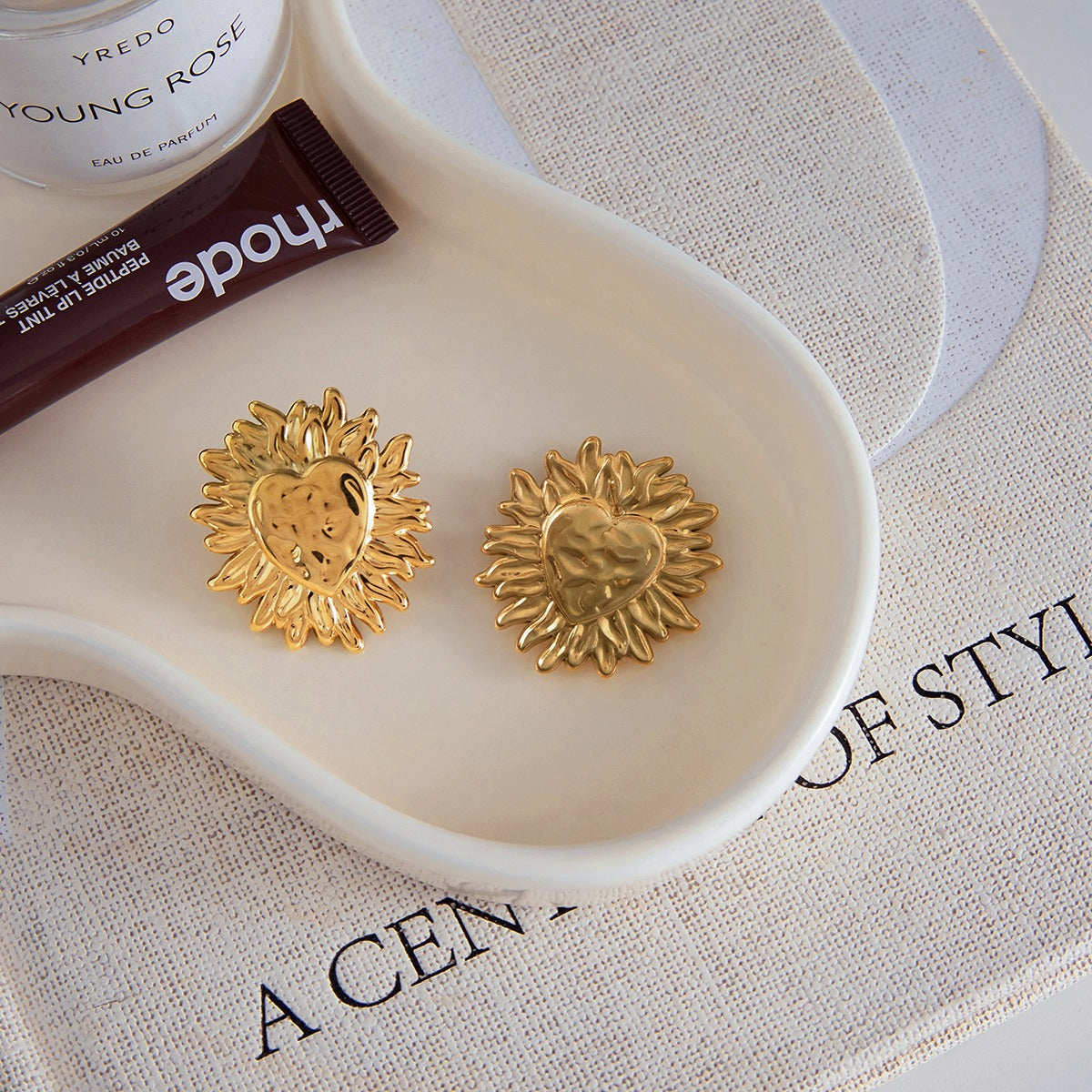 18K Gold Heart and Sun Stud Earrings - Lightweight Luxury Jewelry