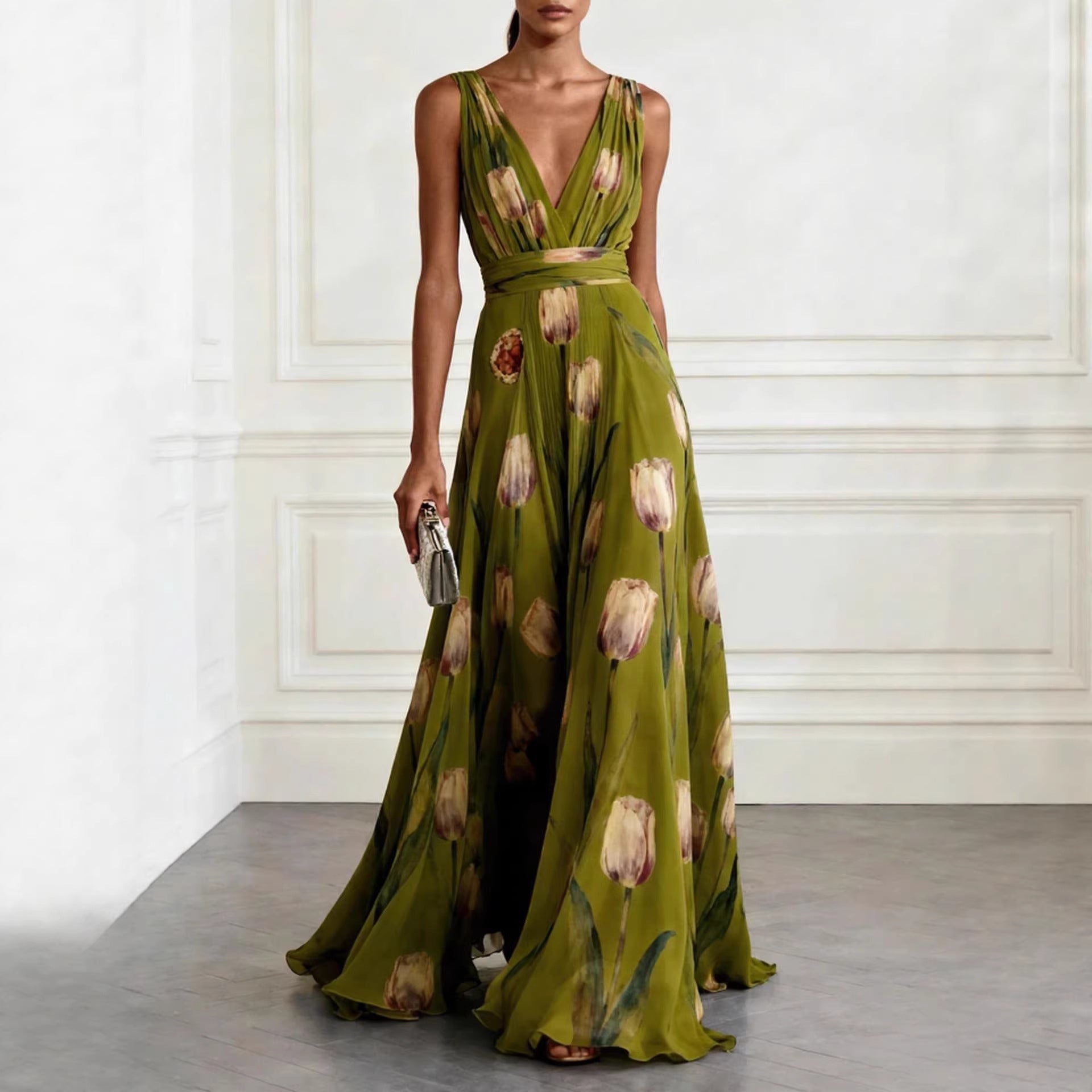 Tulip Print V-Neck Sleeveless Maxi Dress in Chiffon