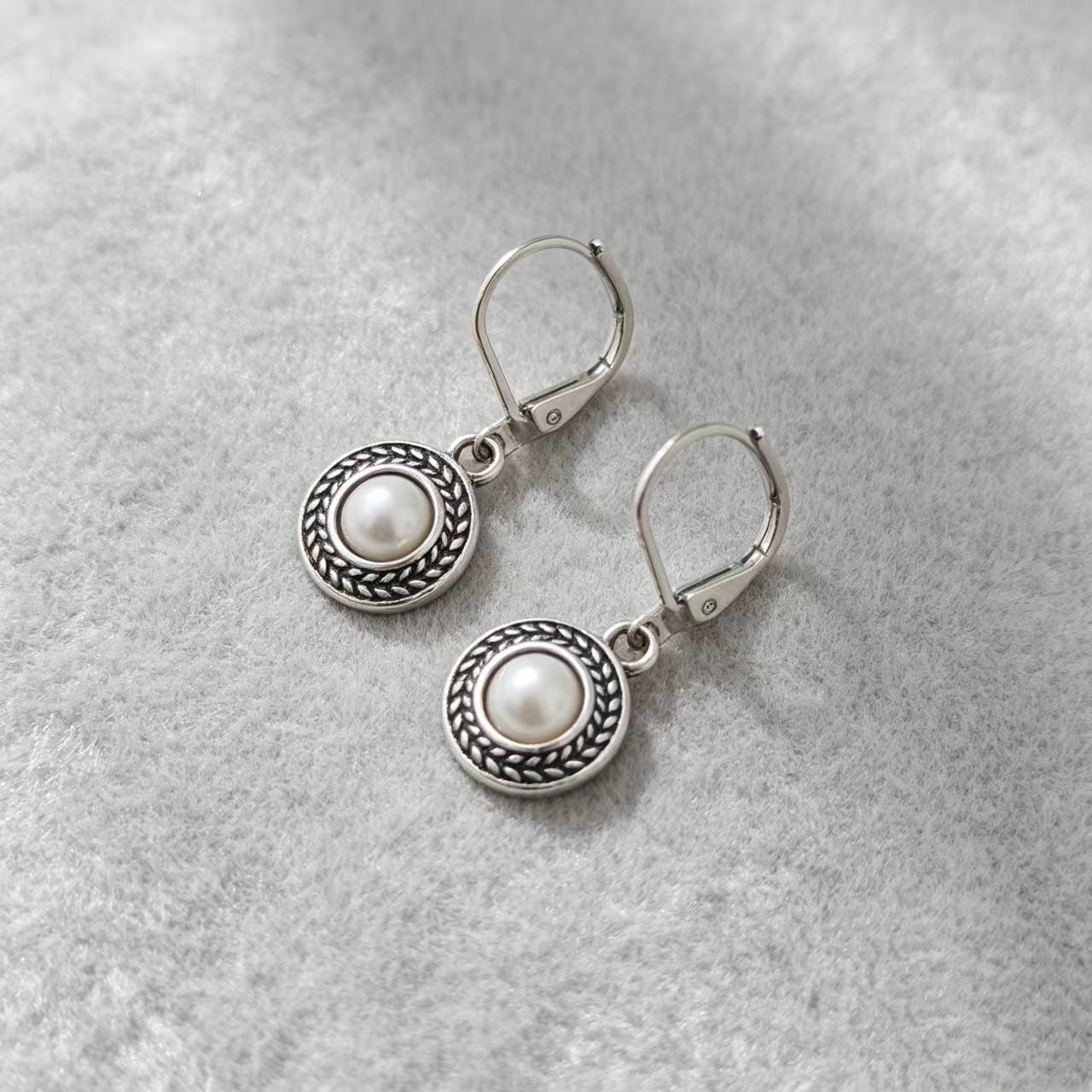 Affordable Luxury Niche Designelegant And Versatile Earrings