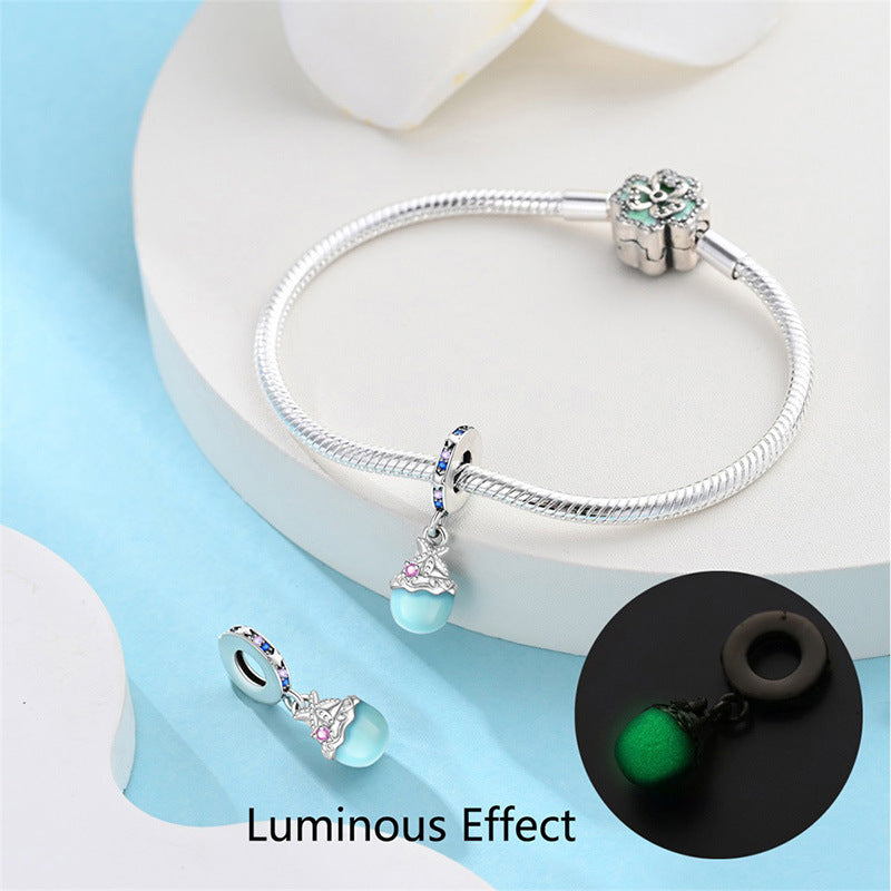 Marine-Style Conch Shell and Starfish Pendant Jewelry Collection