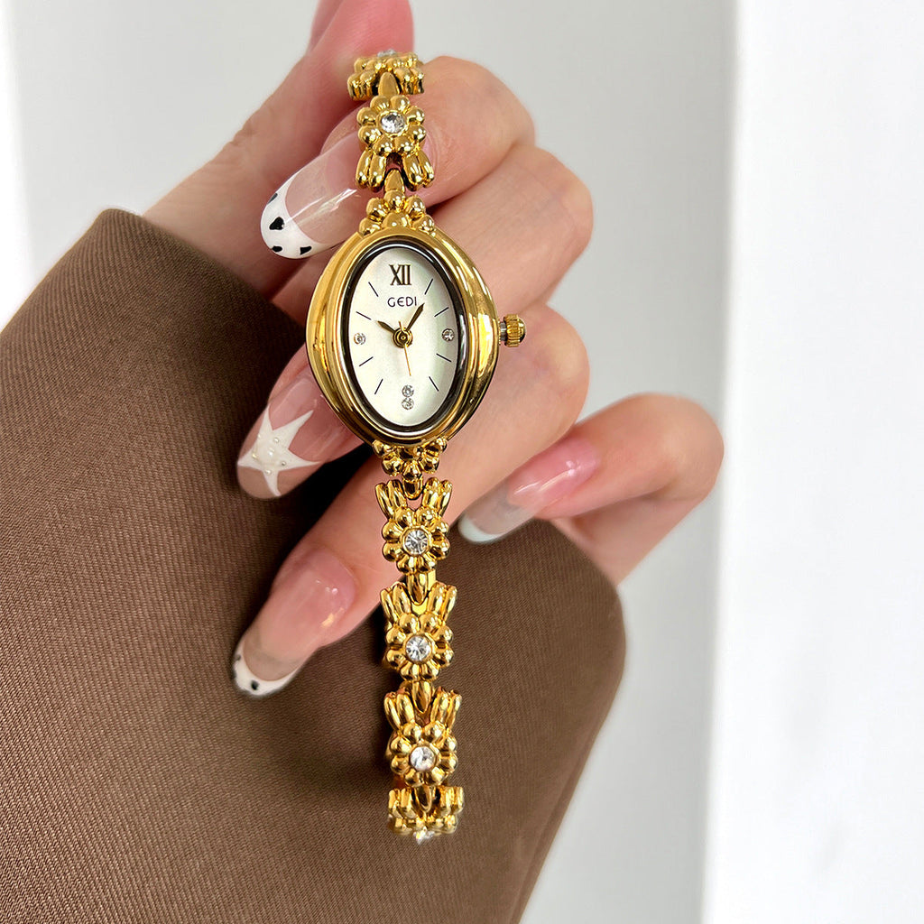 Women's Light Luxury Retro Fashion Exquisite Compact Watch