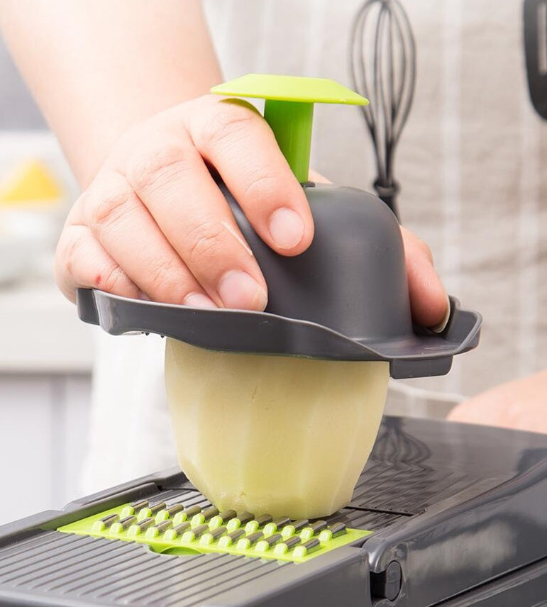 Multifunctional Kitchen Vegetable Cutter: Slicing & Dicing Tool