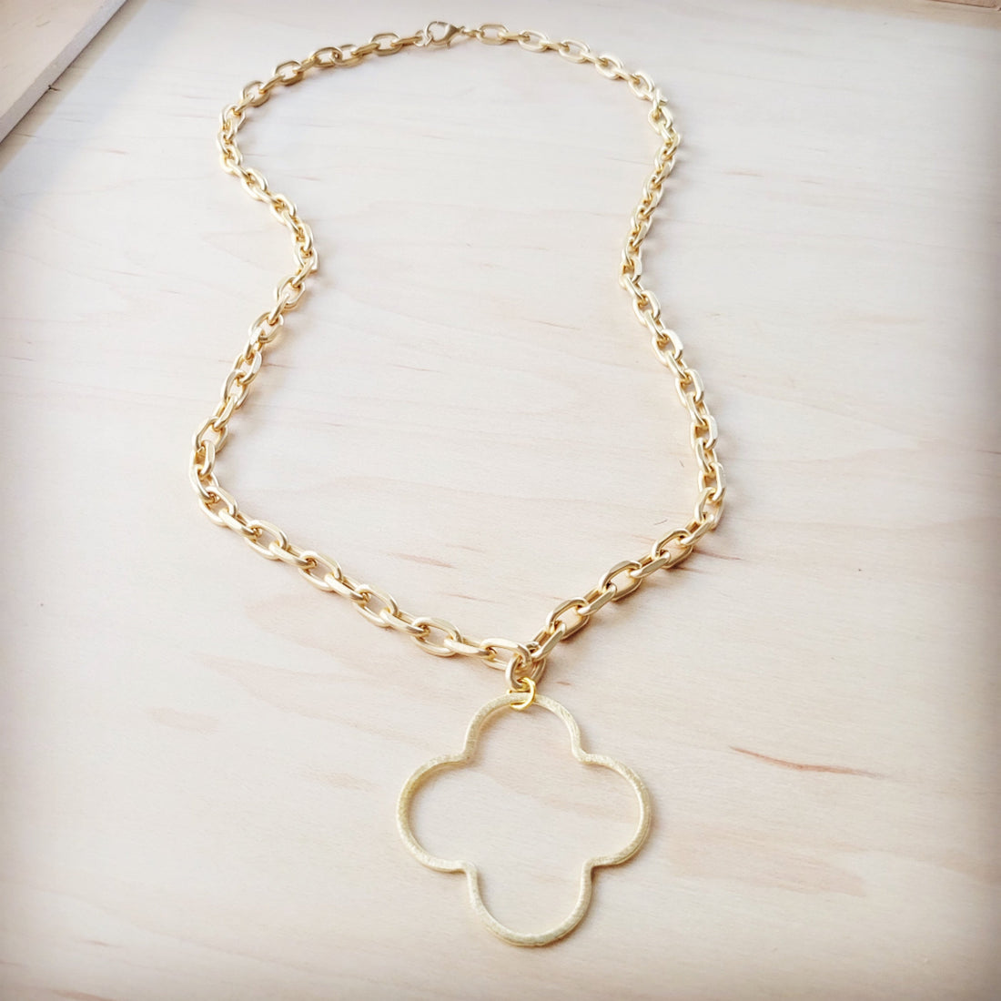 Matte Gold Quatrefoil Pendant Necklace with Link Chain - Image 3