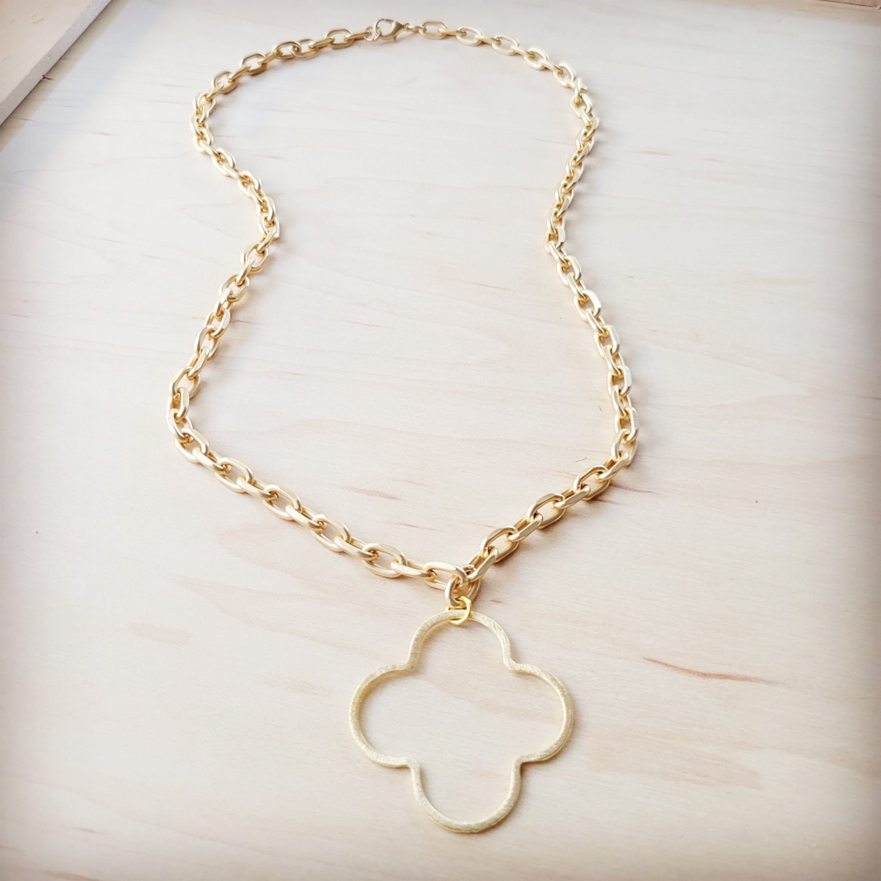 Matte Gold Quatrefoil Pendant Necklace with Link Chain - Image 3