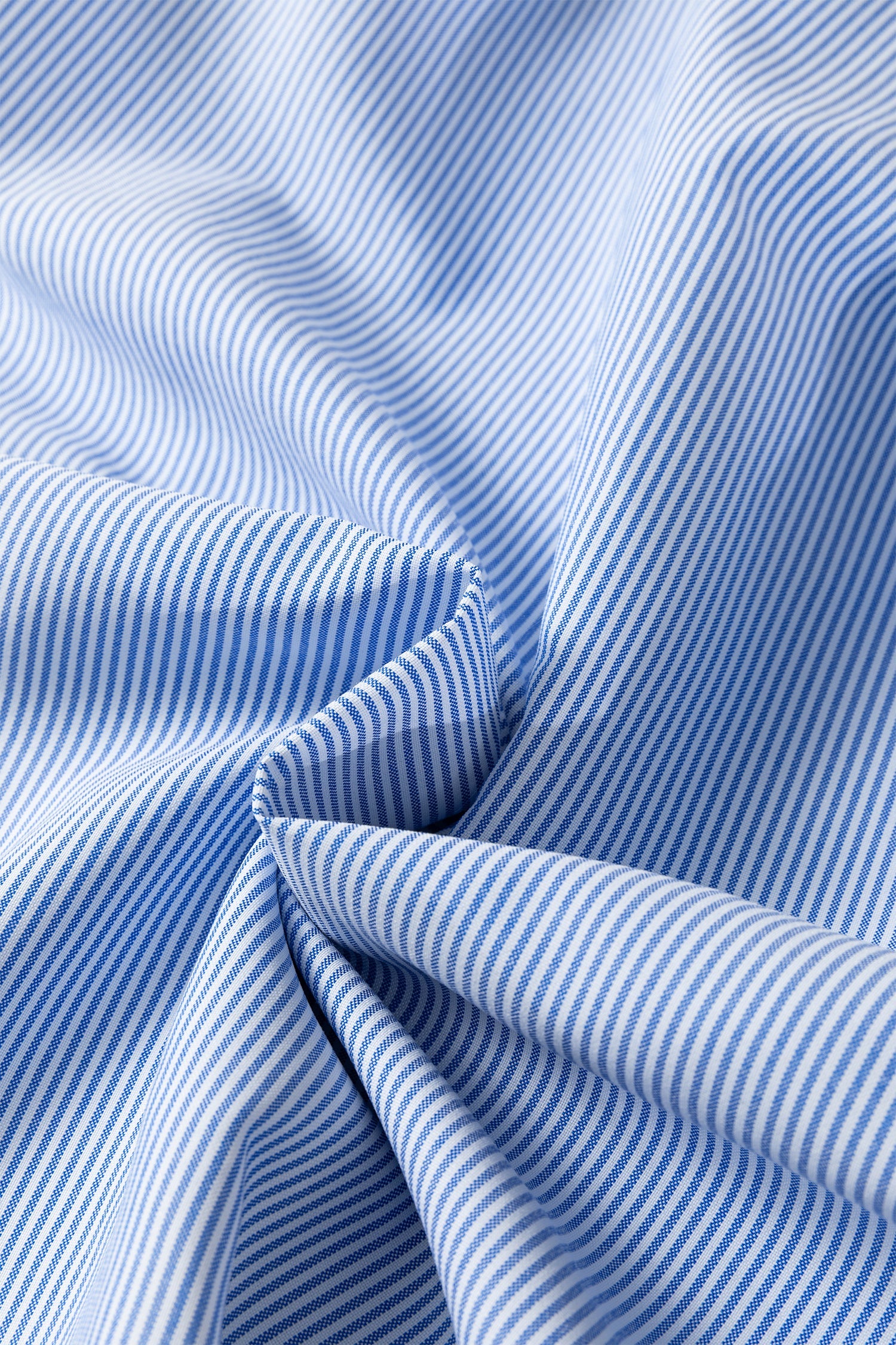 Plus-Size Cotton V-Neck Midi Dress with Shirred Collar & Puff Sleeves