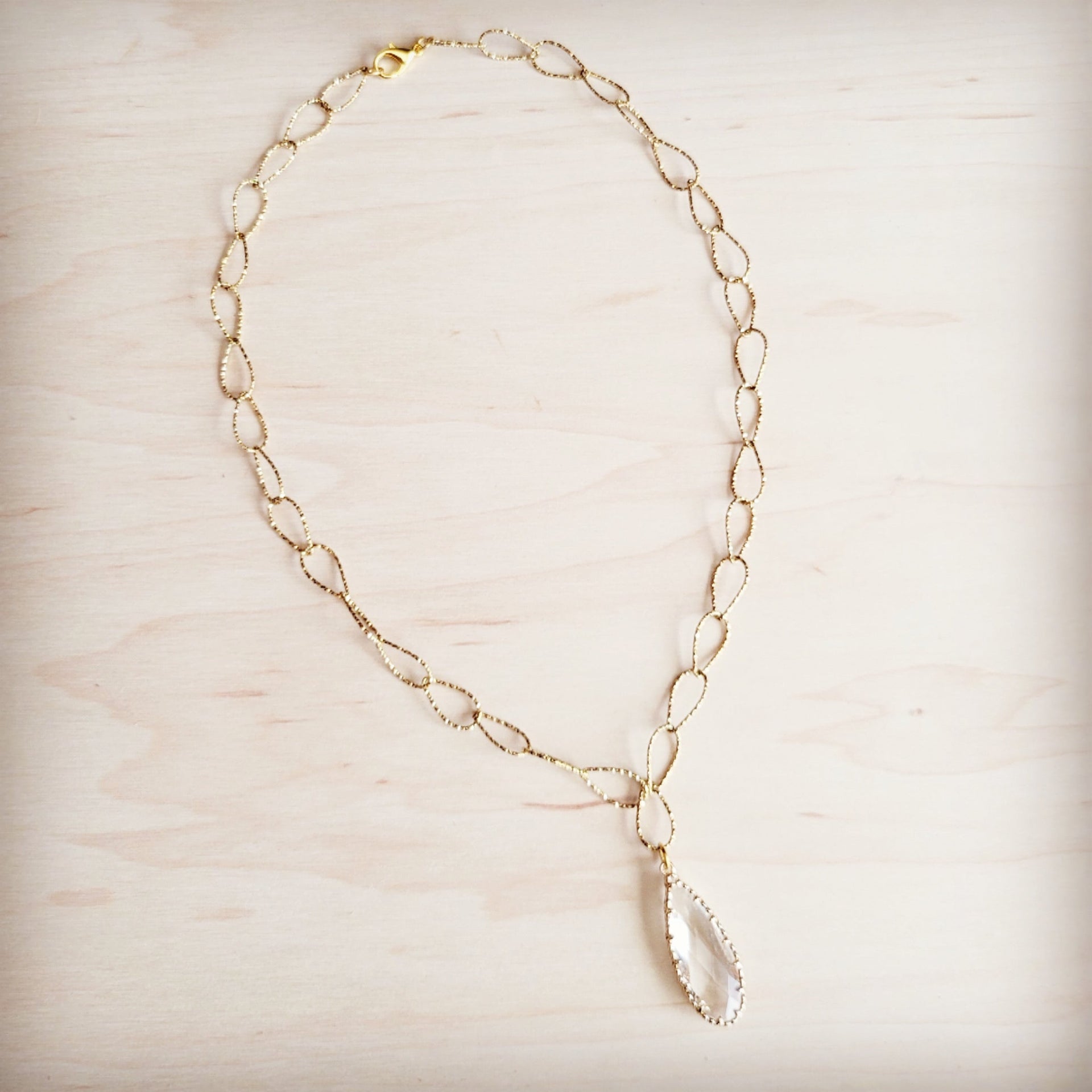 Gold-Tone Teardrop Pendant Necklace with Textured Oval Links - Image 3