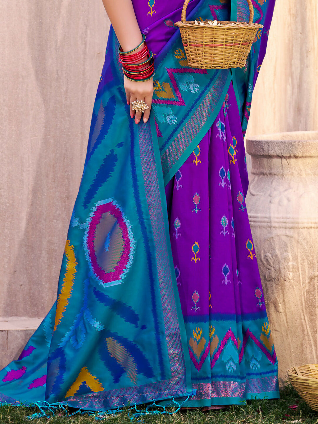 Purple Pochampally Silk Saree with Matching Blouse Piece