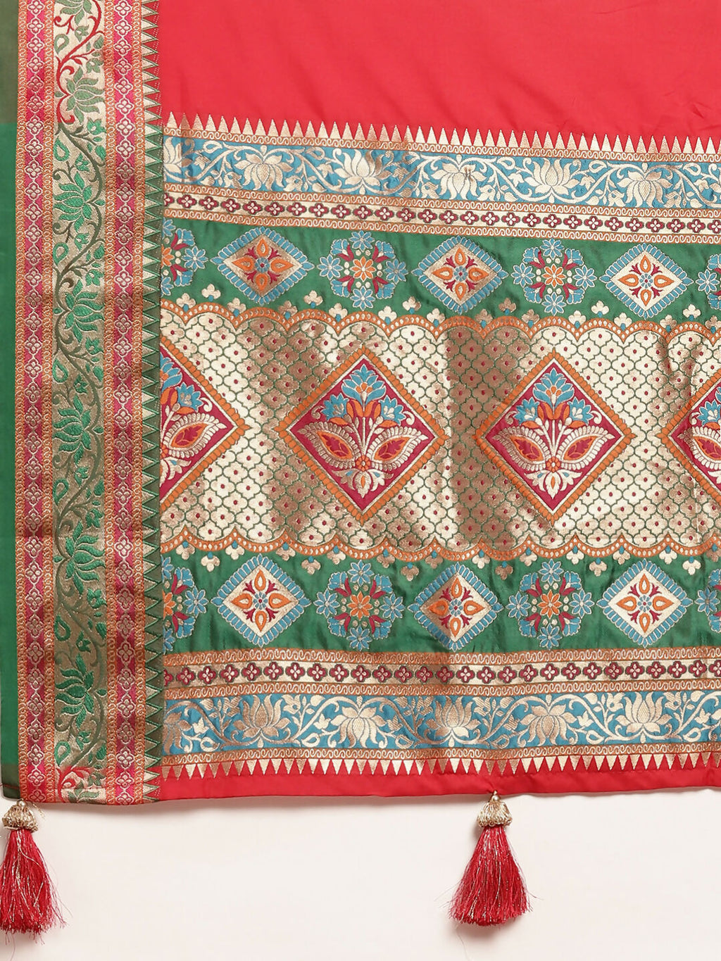Shree Shyam Fashion Silk Blend Red Saree