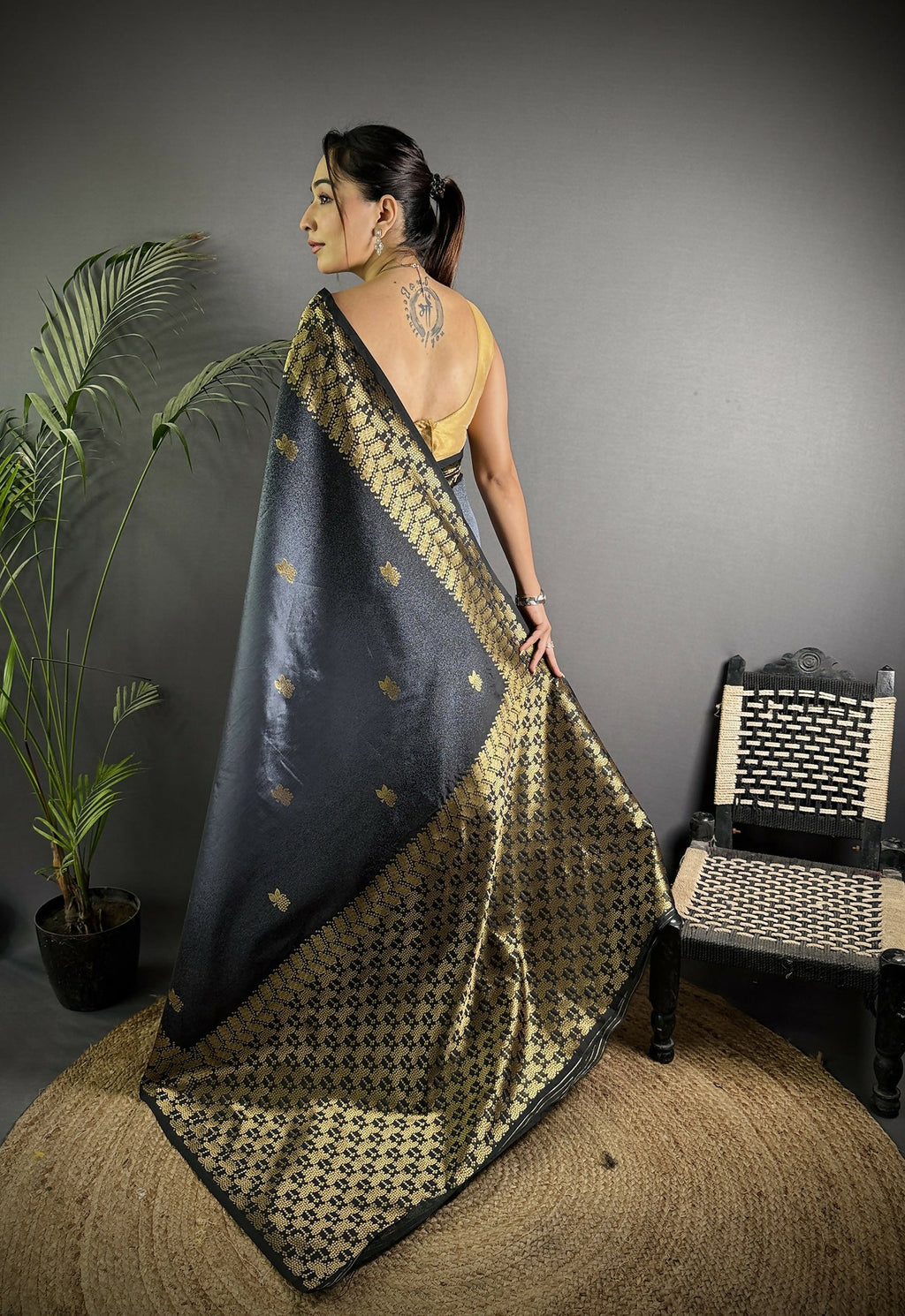 Grey Handloom Silk Ikkat Saree with Traditional Design