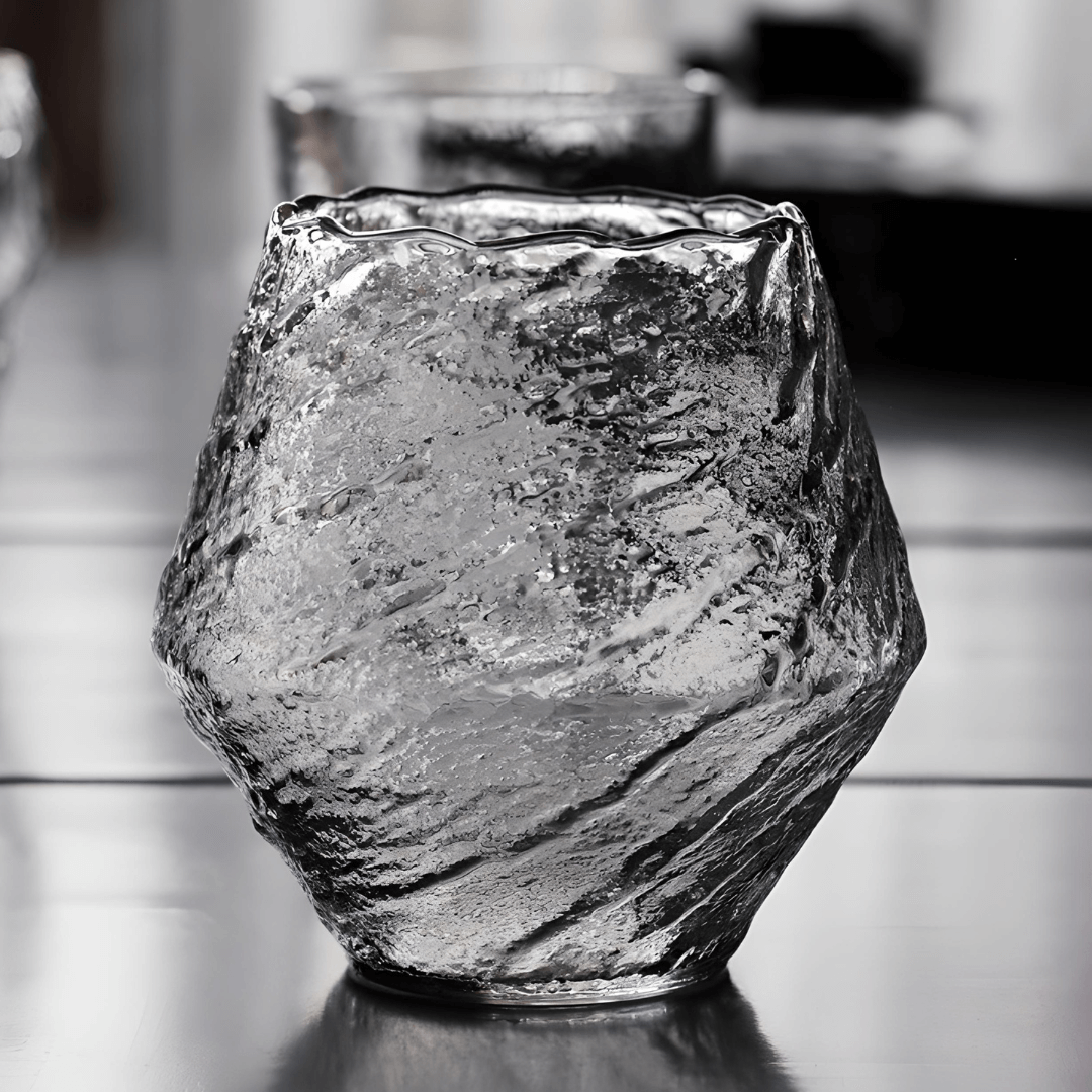 Yume Handcrafted Textured Crystal Whisky Glass Clear Drinkware - Image 15