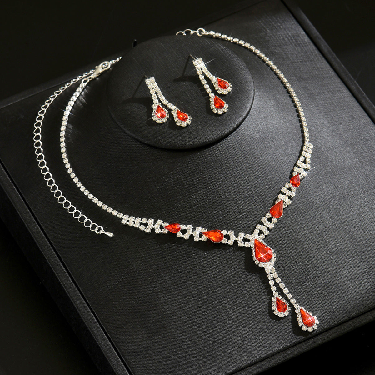 2026 New Fashion Accessories Red Water Drop Necklace Earrings Bridal Wedding Party Jewelry