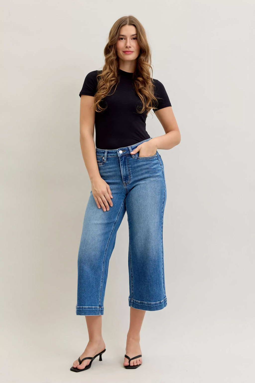 Judy Blue Mid Rise Crop Wide Leg Jeans