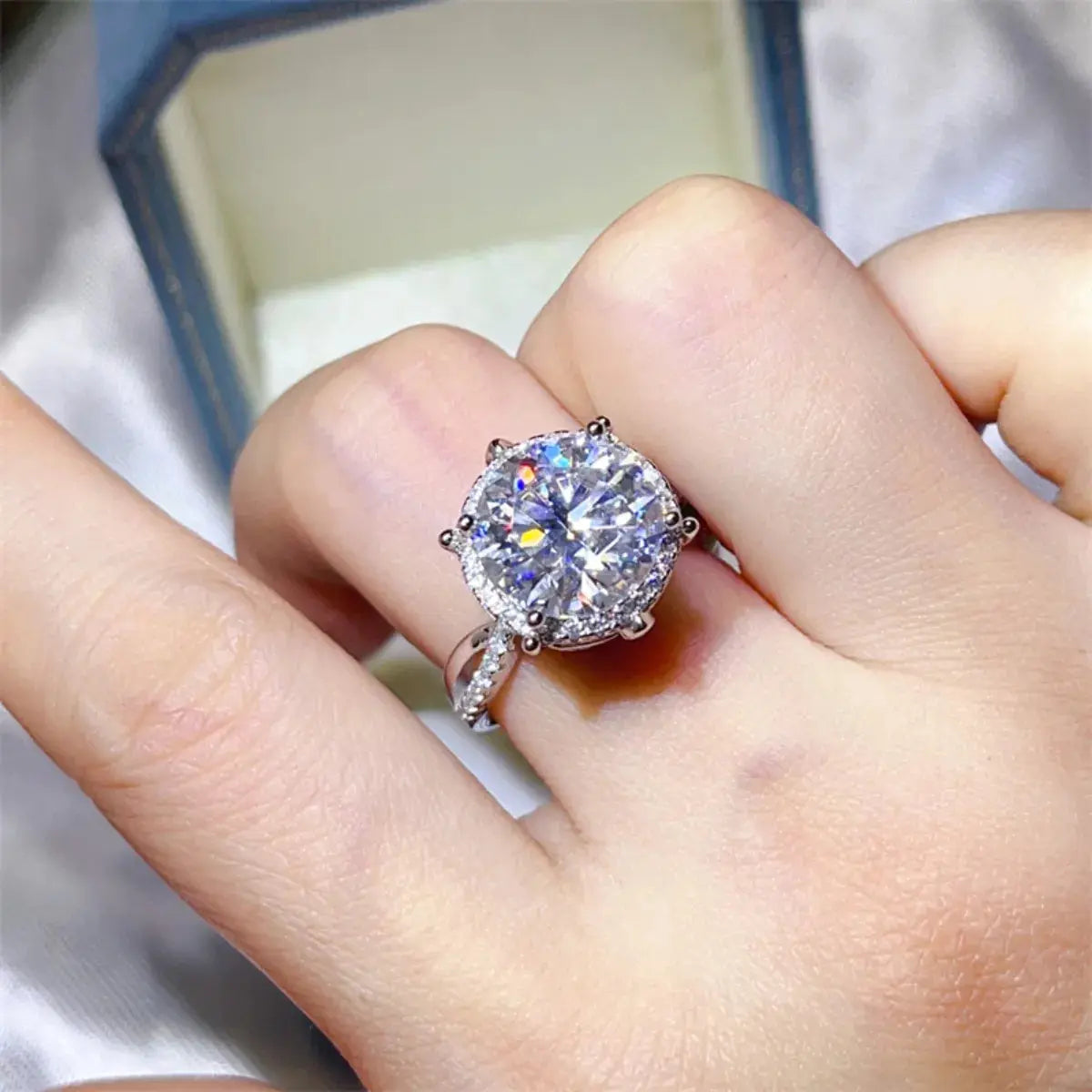 5 Carat Round Cut Moissanite Engagement Ring