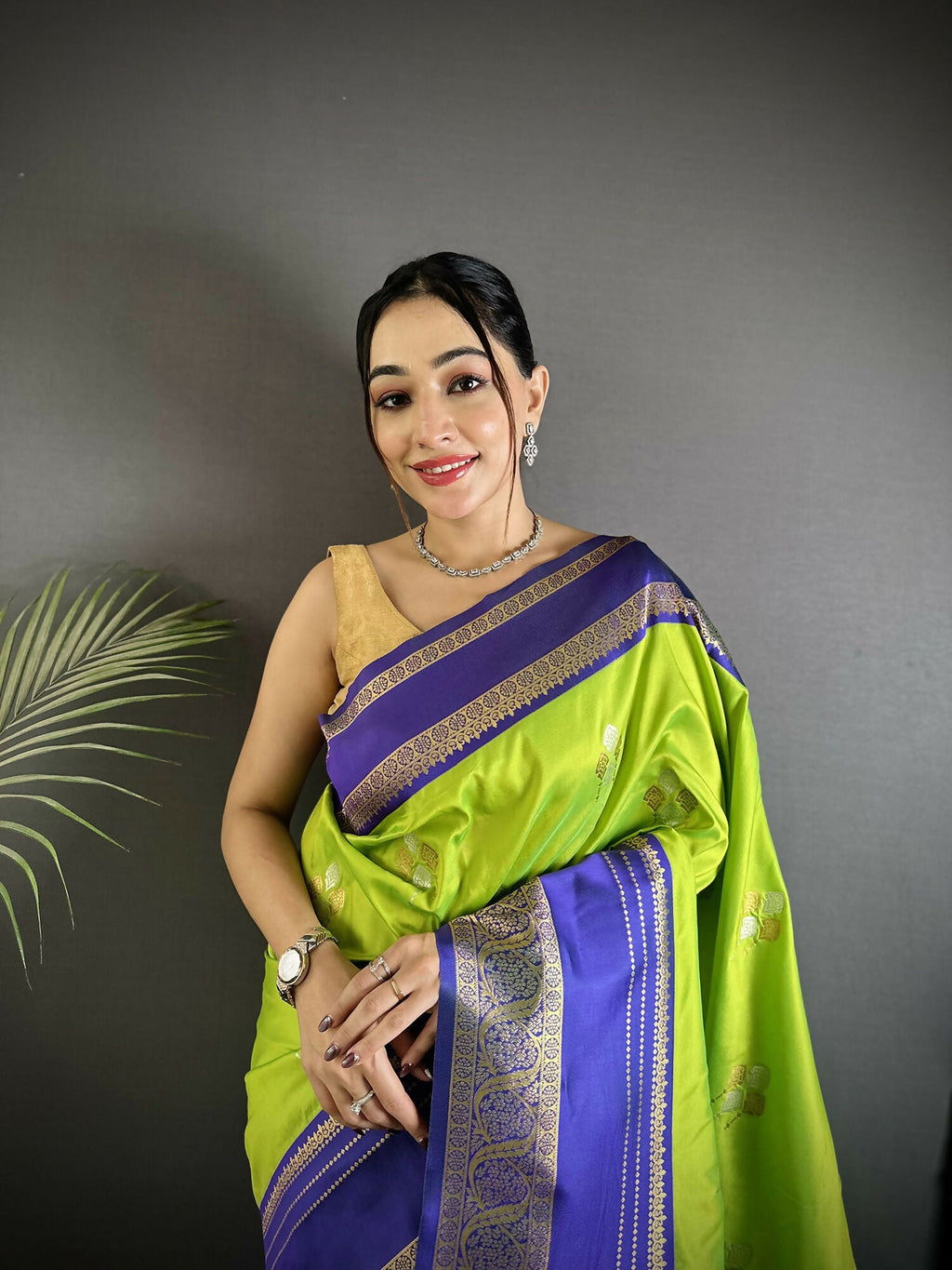 Joban Fashion Light Green Banarasi Soft Silk Woven Saree