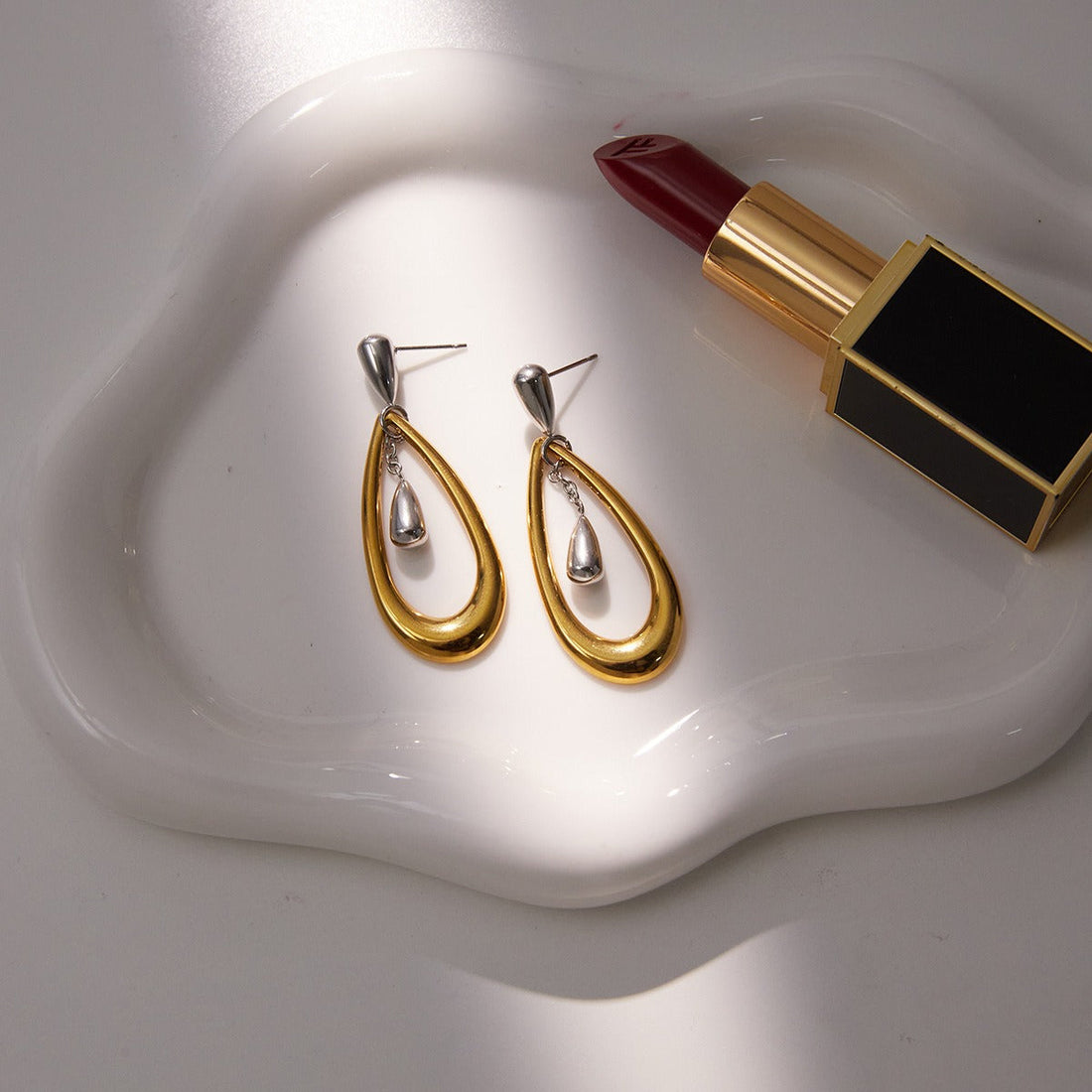 18K Gold Teardrop Color-Blocked Earrings Two-Tone Jewelry