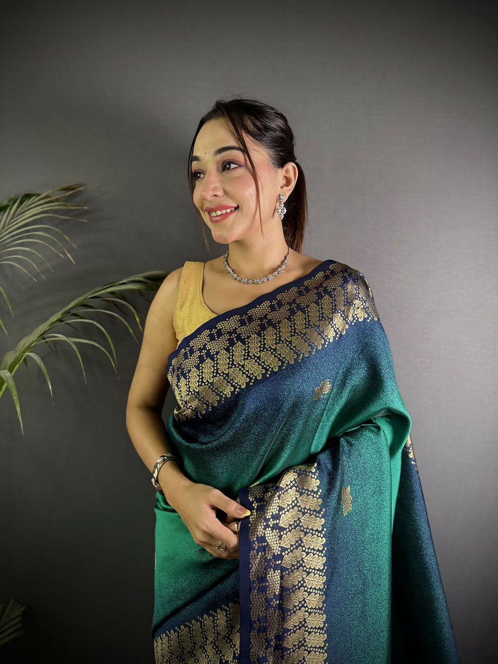 Joban Fashion Turquoise Handloom Silk Ikkat Saree