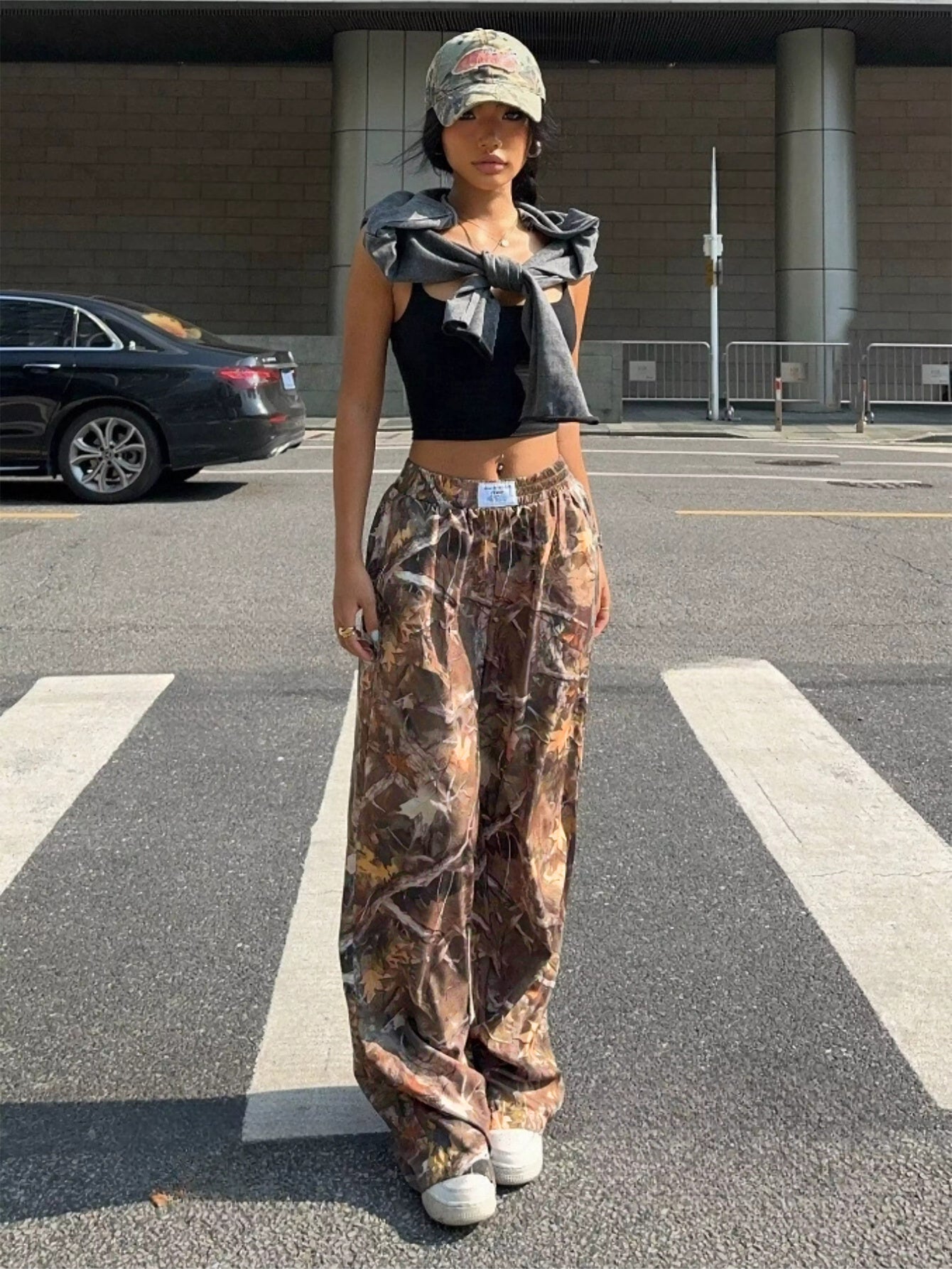 Women's Y2K Camouflage Cargo Pants High Waisted Relaxed Fit - Image 7