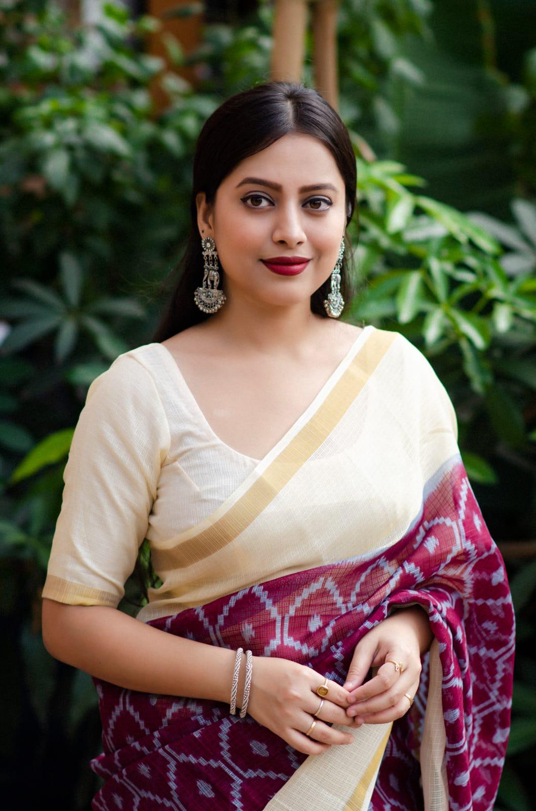 Maroon Polycotton Ethnic Motifs Saree with Unstitched Blouse - Hiral Fashion