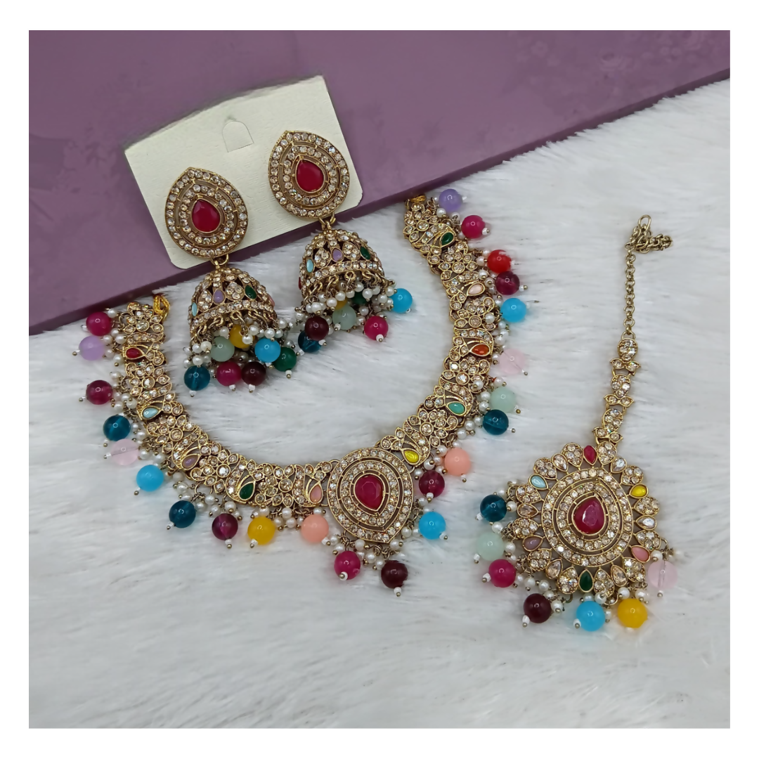 Dista multi-stone statement necklace set with intricate design