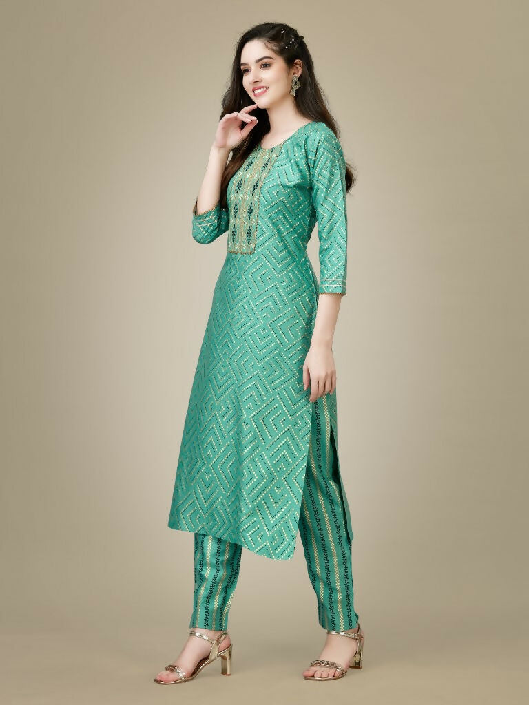 Women's Pista Green Rayon Straight Kurta and Pant Set
