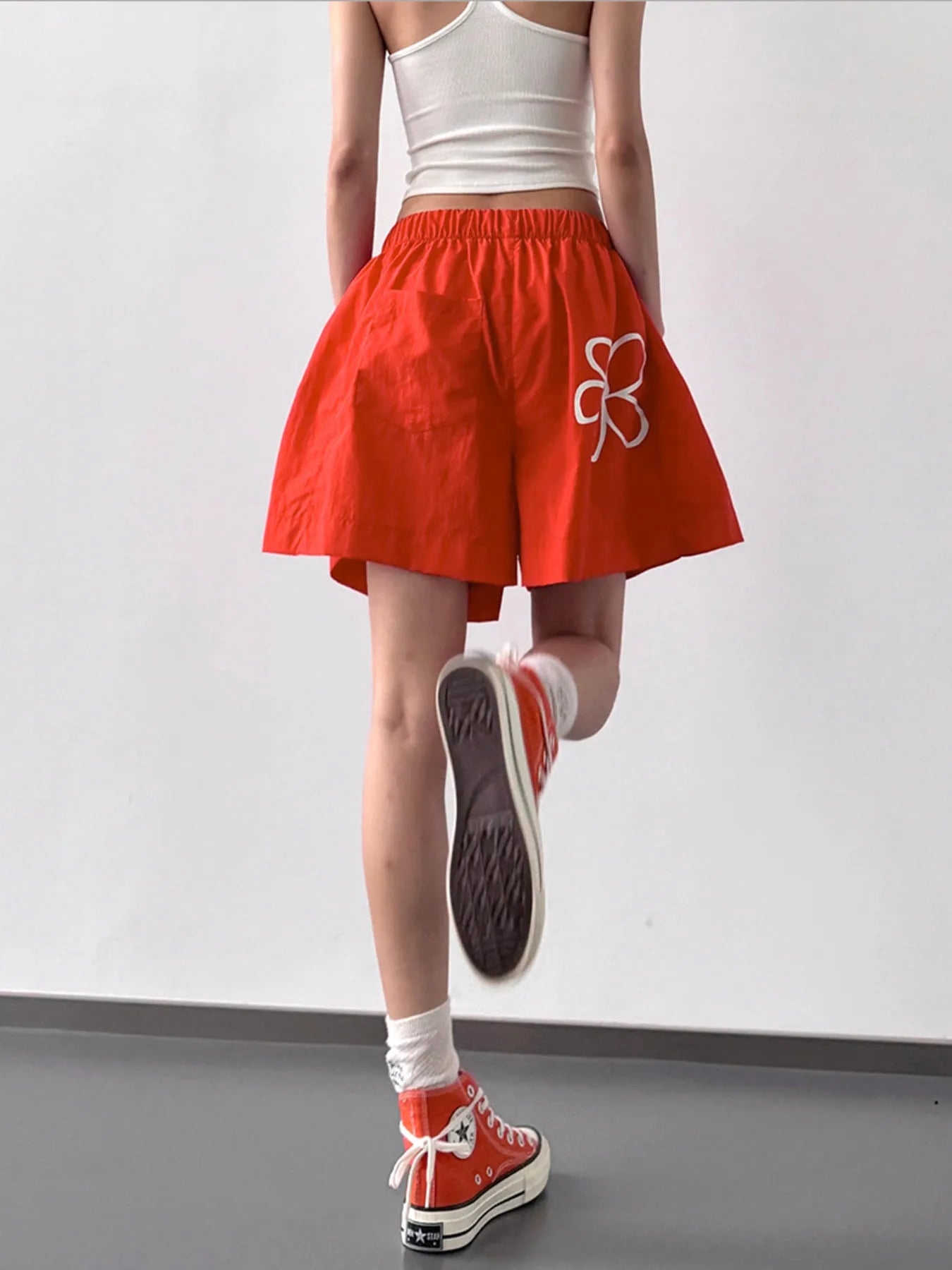 Women's Yellow Elastic Waist Casual Shorts with Floral Detail - Image 17