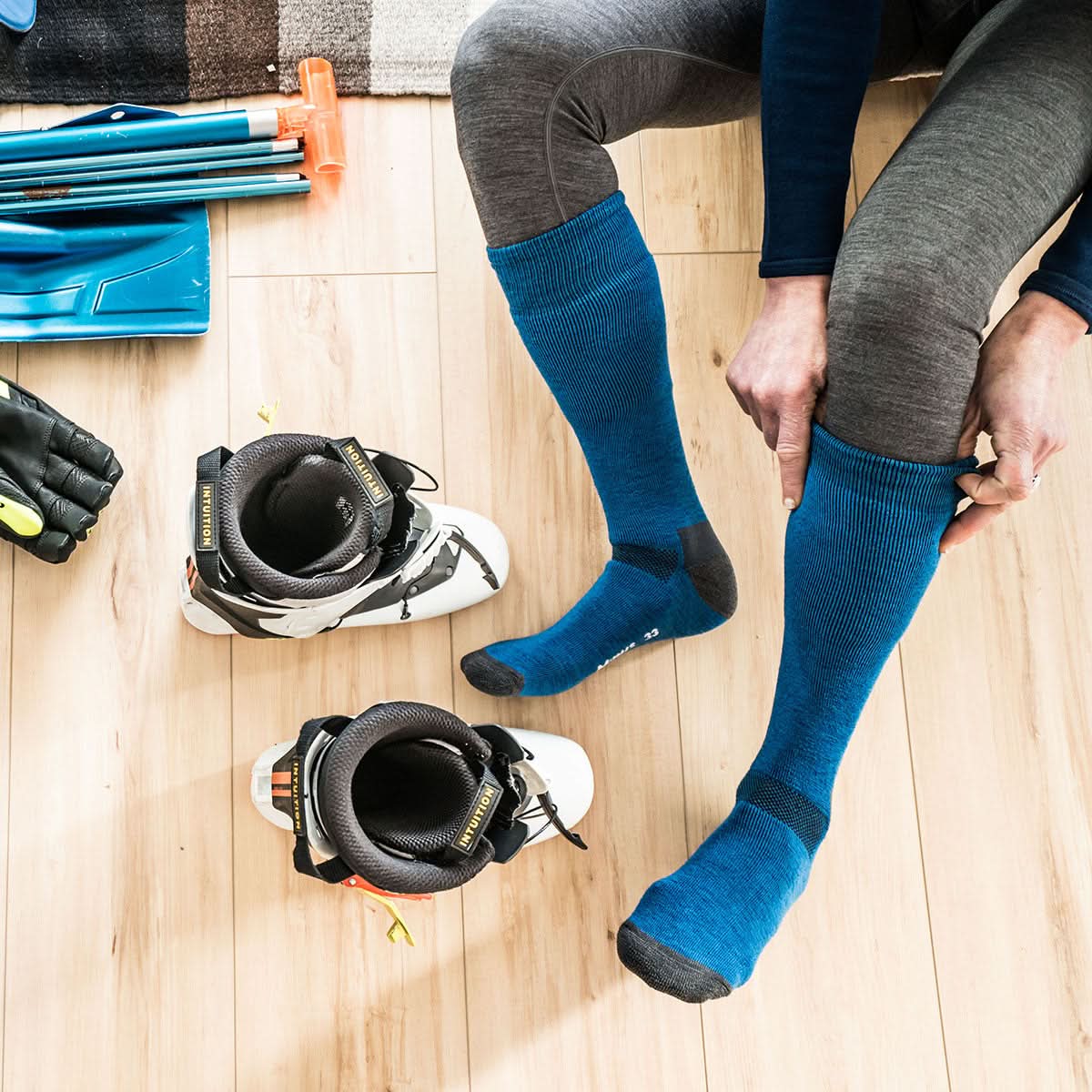 Lightweight Merino Wool Over-the-Calf Ski and Snowboard Socks