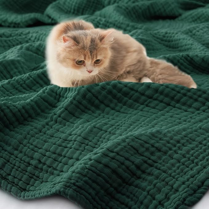 Carriediosa 100% Cotton Muslin Throw Blanket 90" X 90" Queen Size，4-Layers Summer Gauze Throws for Bed Couch，Soft Lightweight Breathable Linen Blankets Bedspread for Adults All Season，Dark Green