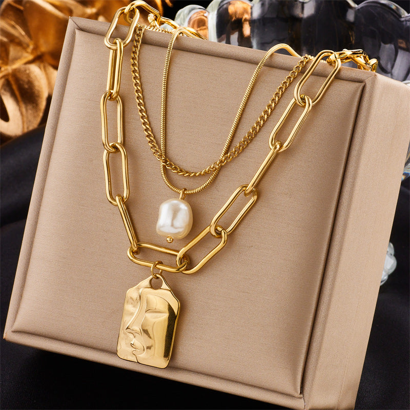 European And American Retro Butterfly Pearl Double-Layered Necklace For Women, Cross-Border Light Luxury Niche Stainless Steel Gold-Plated Jewelry Necklace