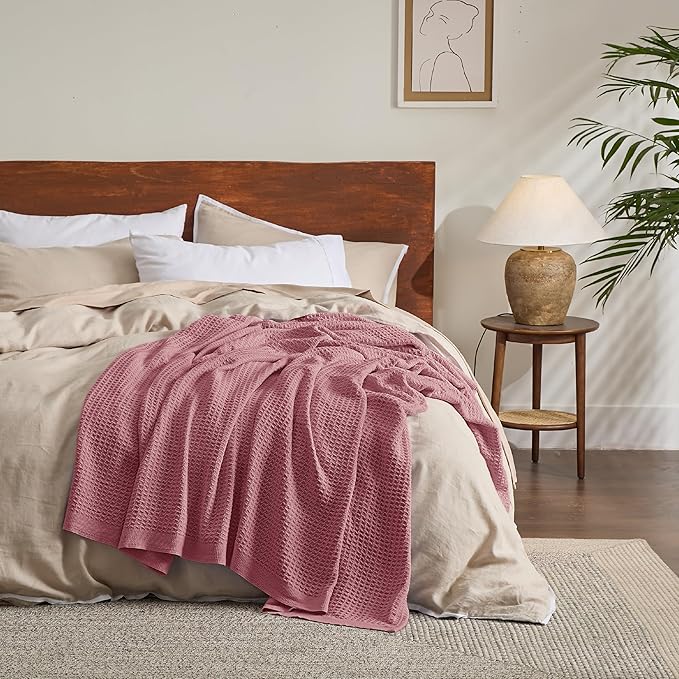 Bedsure 100% Cotton Blanket Twin XL Size for College Dorm - Breathable and Soft, Waffle Weave Twin Blanket for Summer, Dorm Room Essentials, Dusty Rose, 66x90 inches
