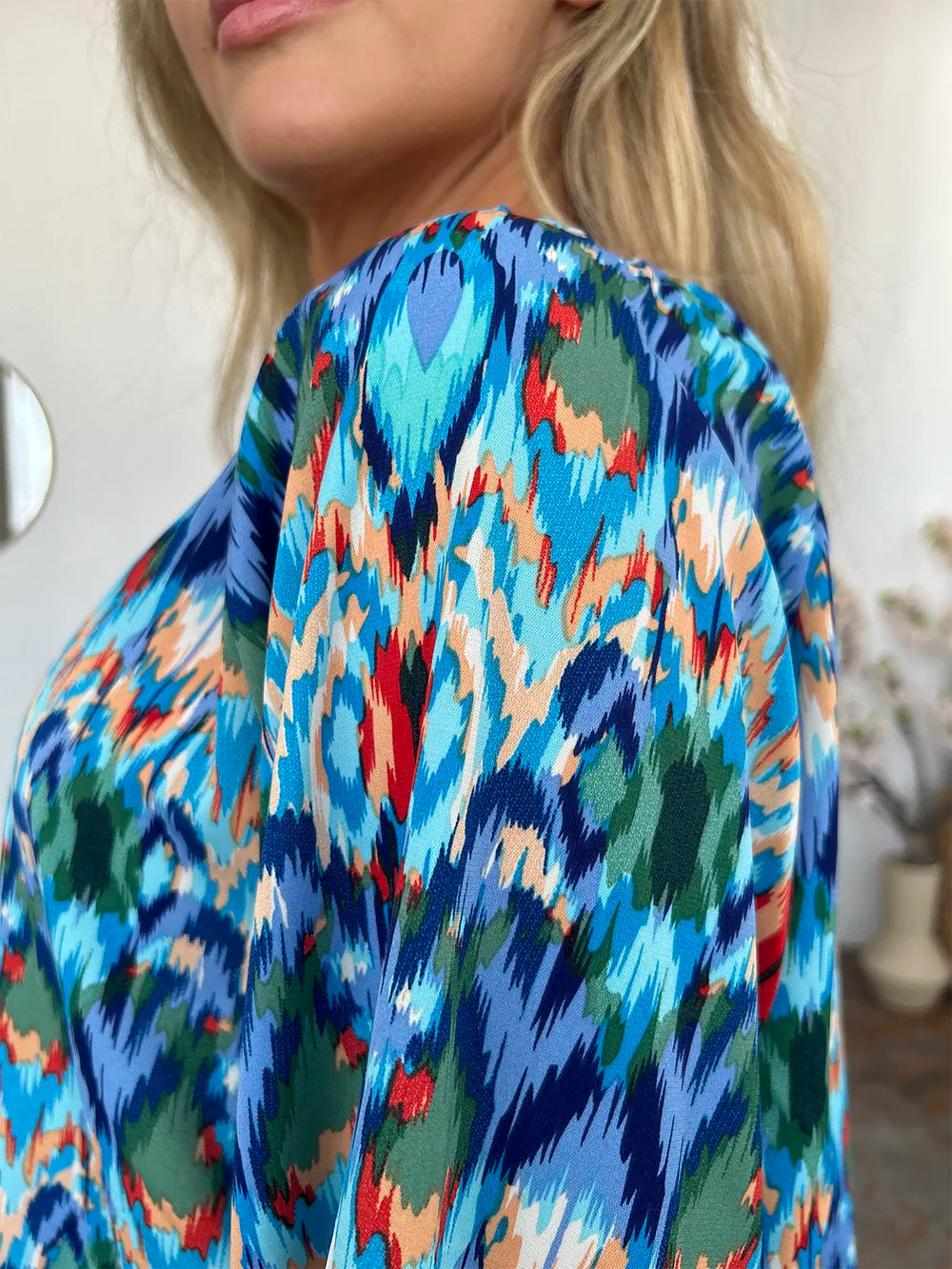 Printed Balloon Sleeve Blouse | Geometric V-Neck Chiffon Top