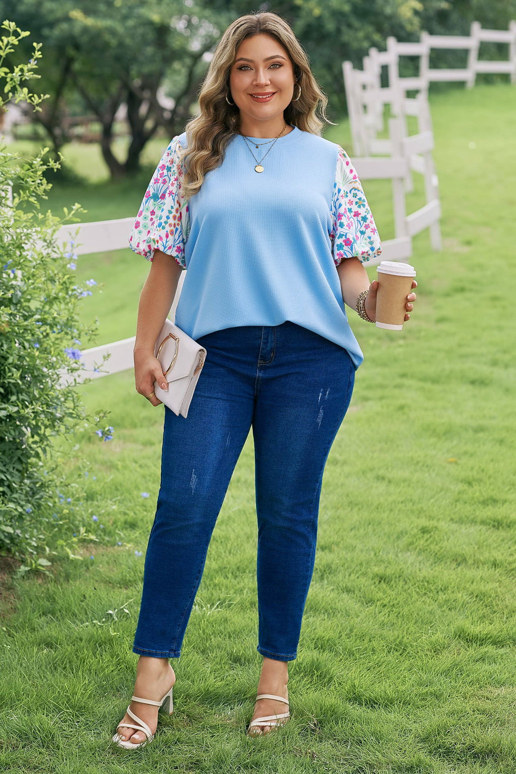 Raelynn Contrast Floral Sleeve Colorblock Top in Blue White