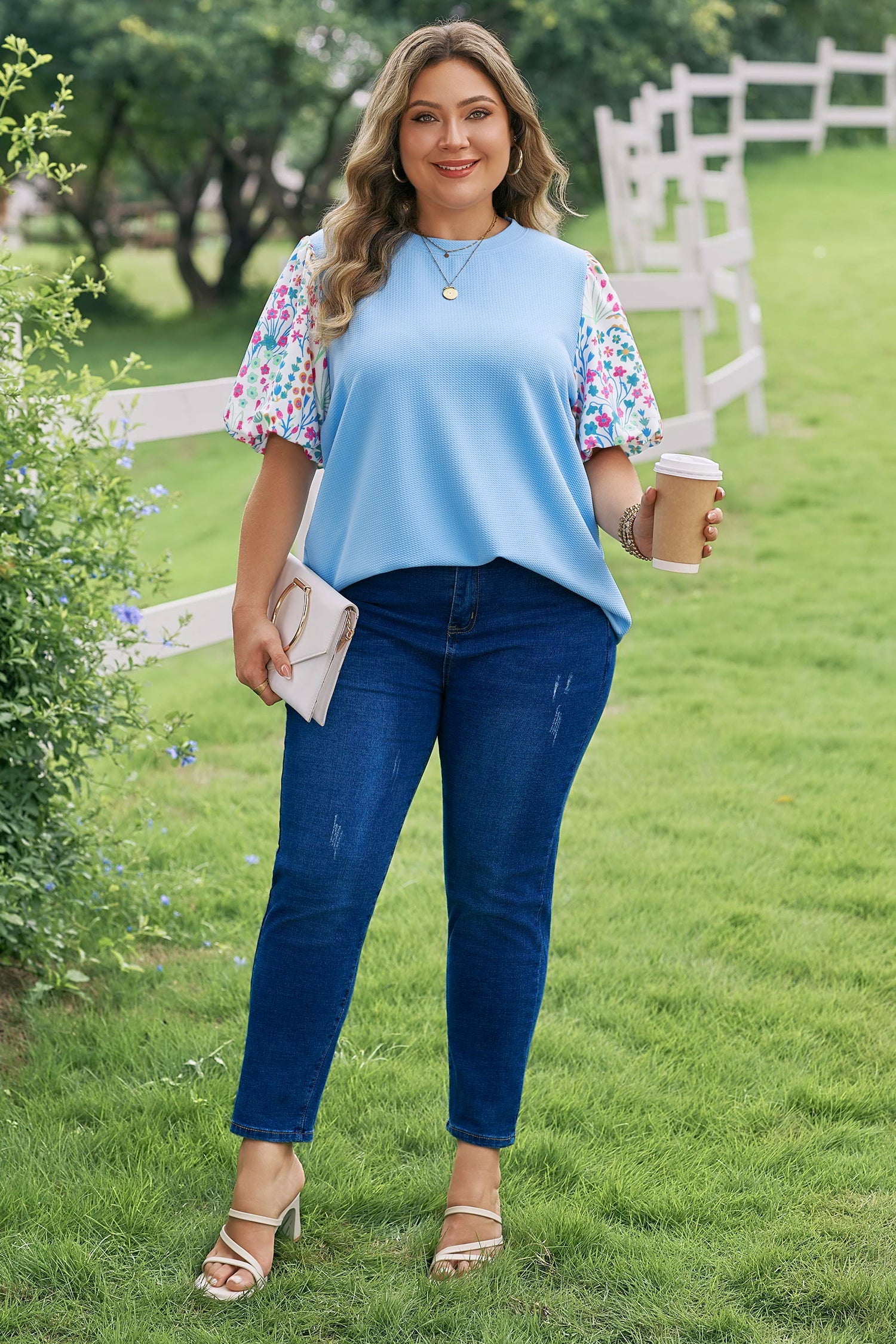 Raelynn Contrast Floral Sleeve Colorblock Top in Blue White