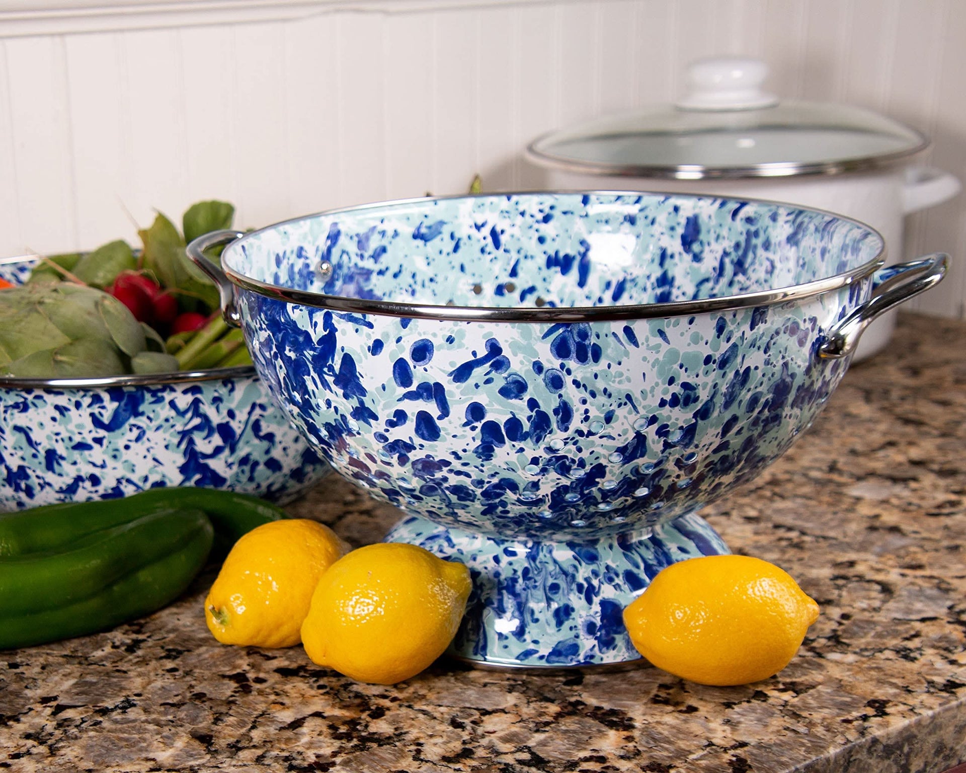 5 Quart Large Enamelware Colander with Stainless Steel Rim
