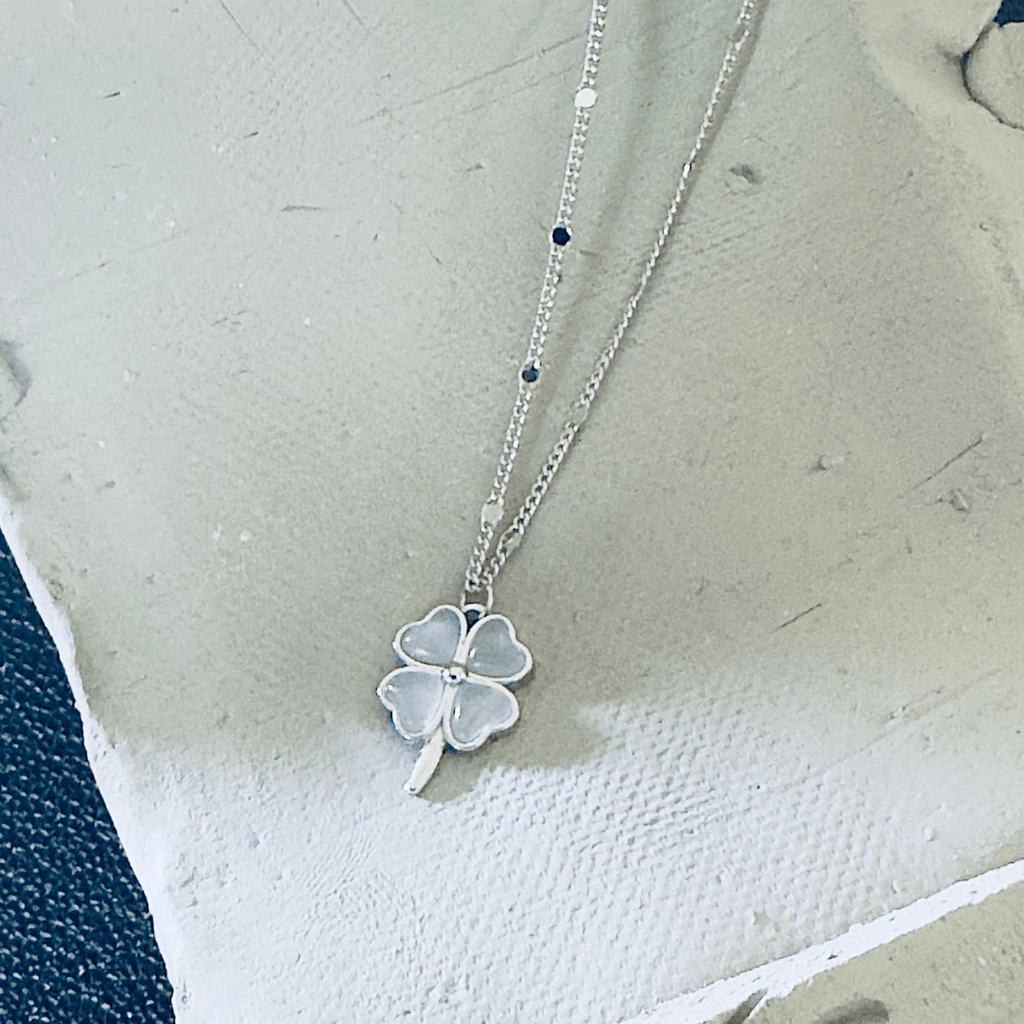 925 Sterling Silver Four-Leaf Clover Necklace – Hypoallergenic Lucky Charm with Mother-of-Pearl Inlay for Sensitive Skin