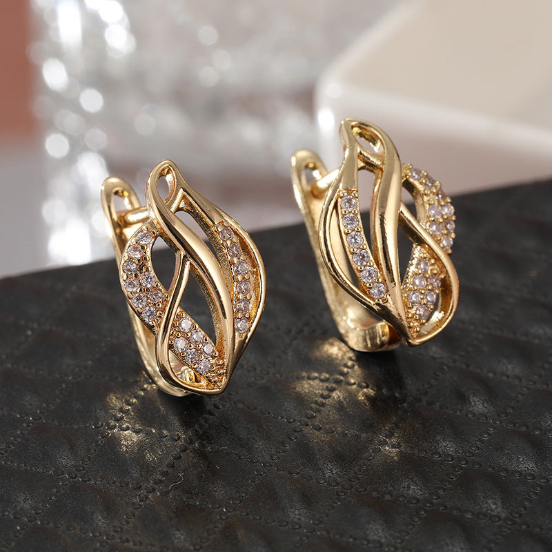 Elegant Crystal Twist Hoop Earrings Gold Tone Brass Women Wedding Party Fashion Jewelry Sparkling Daily