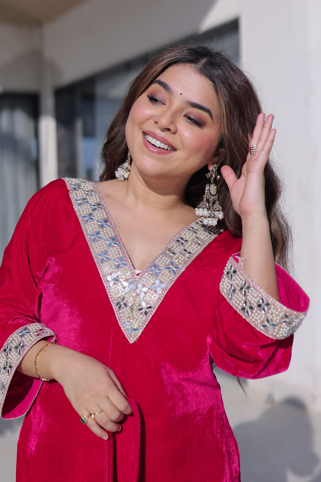 Pink 9000 Velvet Zari Embroidered Kurta Pant Set with Real Mirror