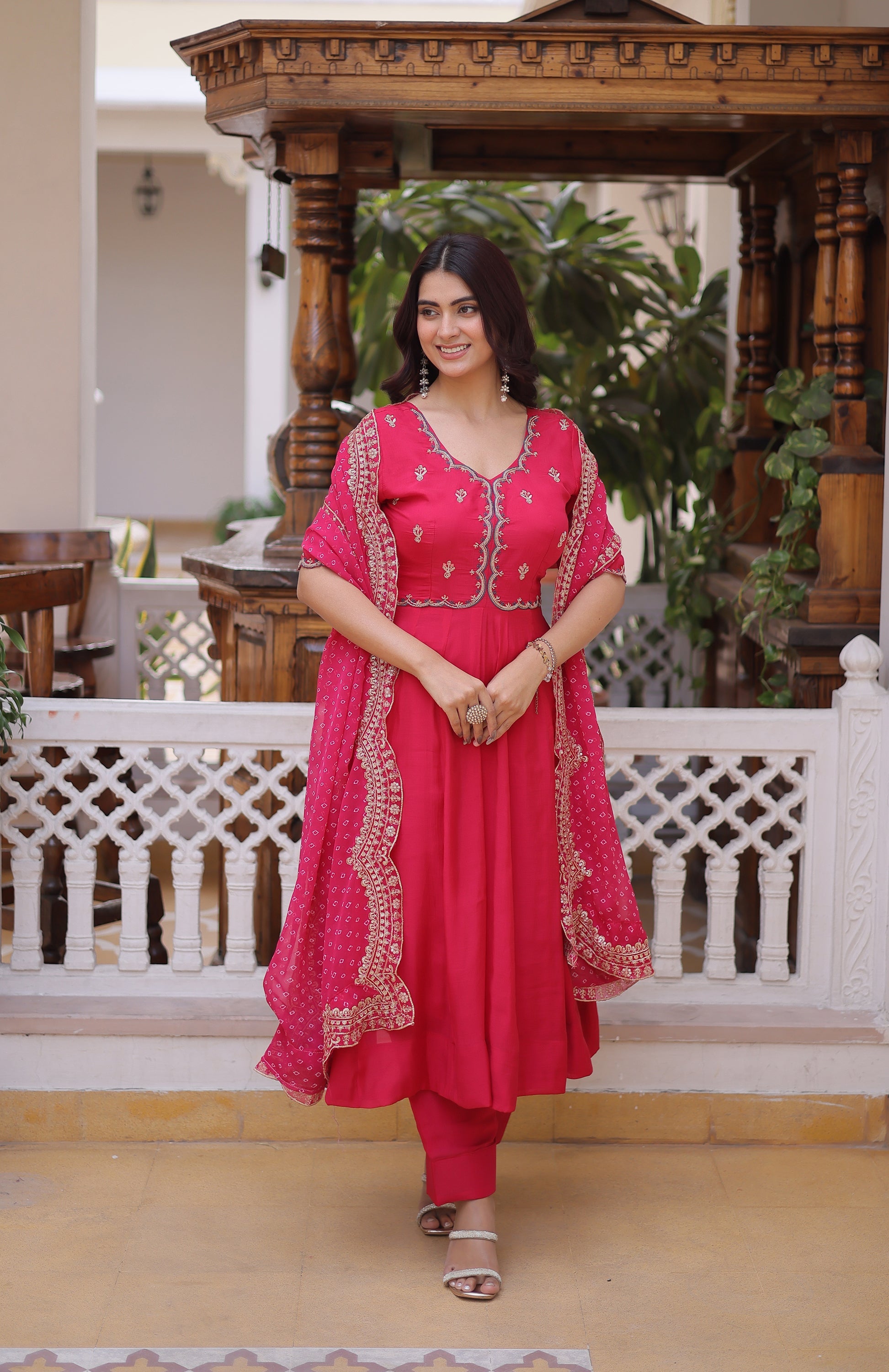 Pink Mul Chanderi Kurta Pant Set with Bead and Thread Embroidery