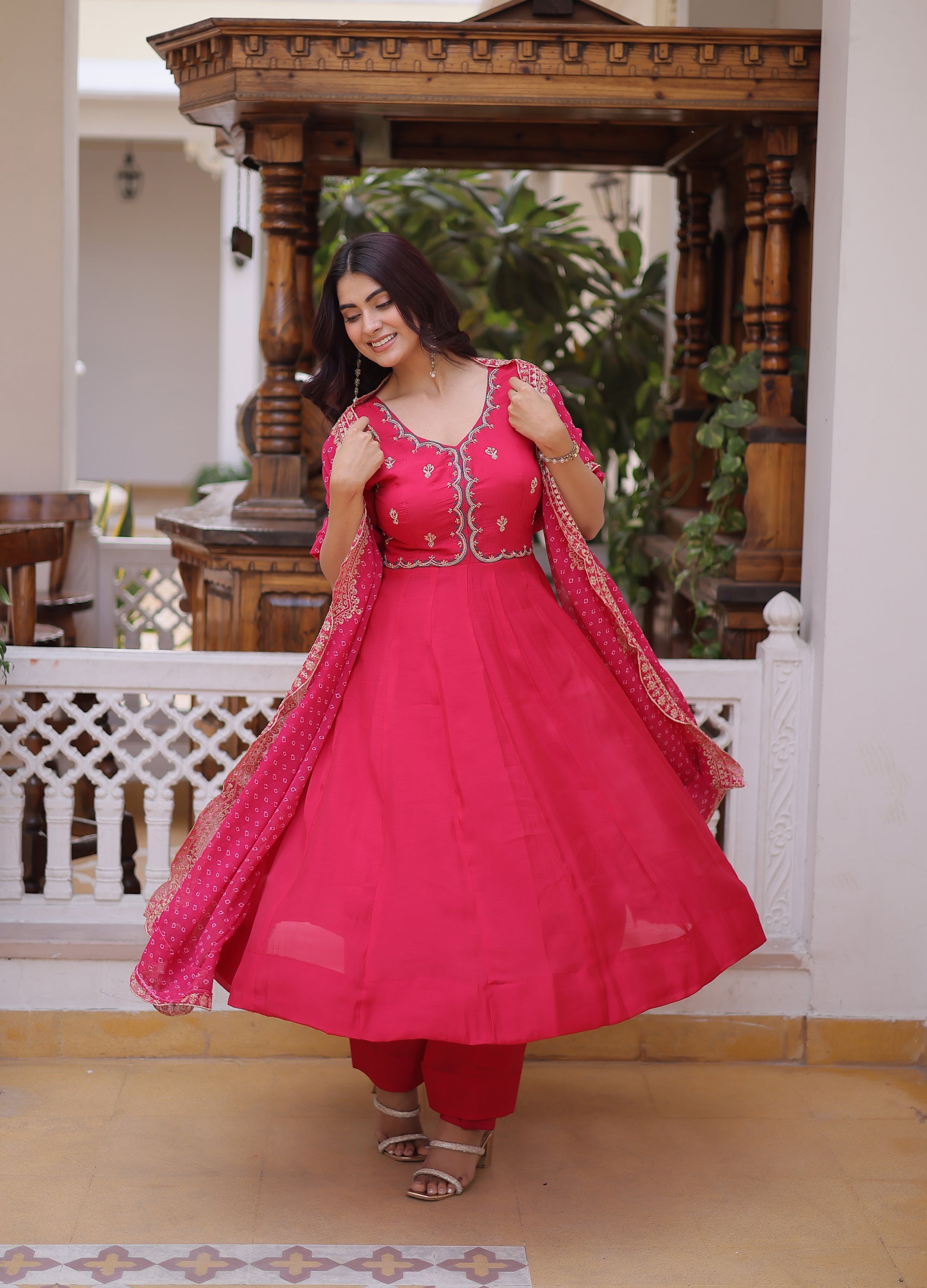 Pink Mul Chanderi Kurta Pant Set with Bead and Thread Embroidery
