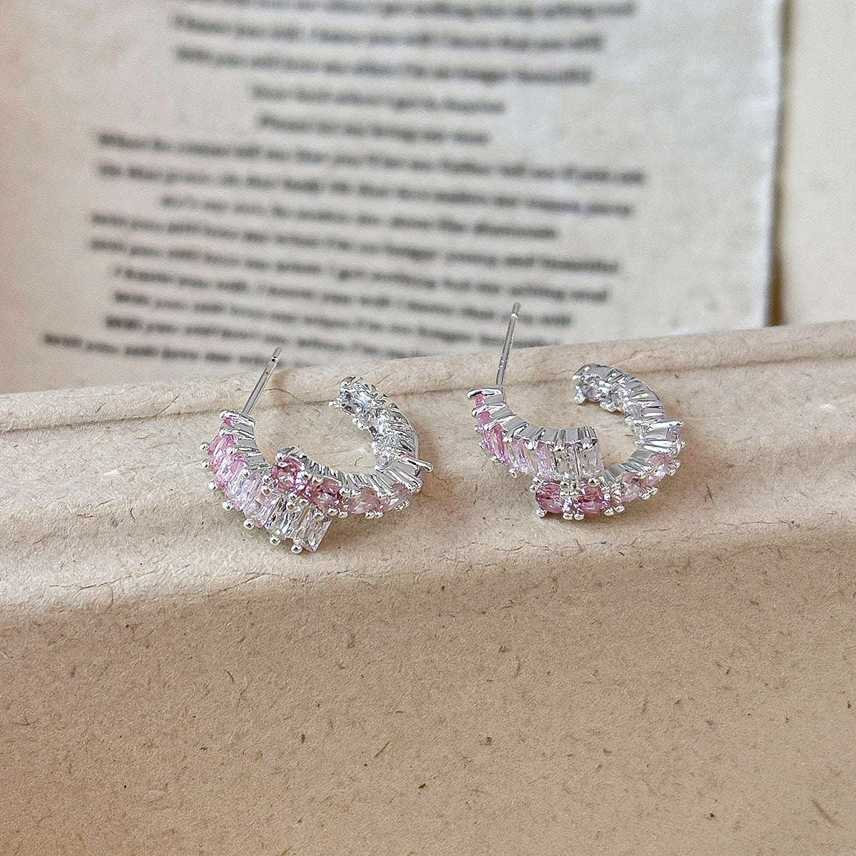 Colorful Earrings Womens C-shaped Diamond-studded Stud Earrings