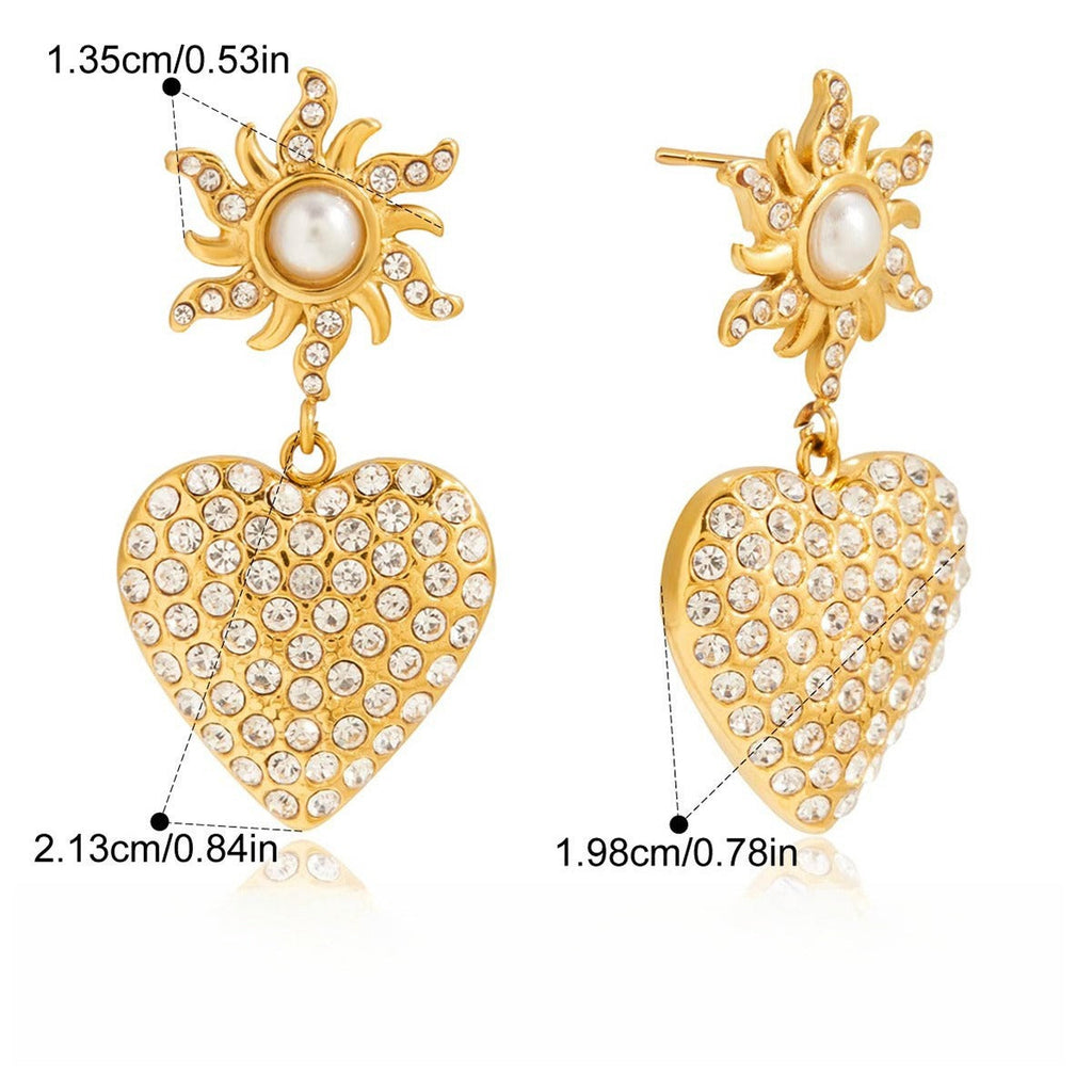 18K gold heart-shaped stud earrings with center pearl and rhinestone border