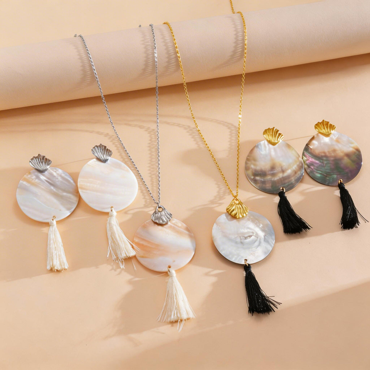Shell-shaped Round Tassel Earrings And Necklace Jewelry Set