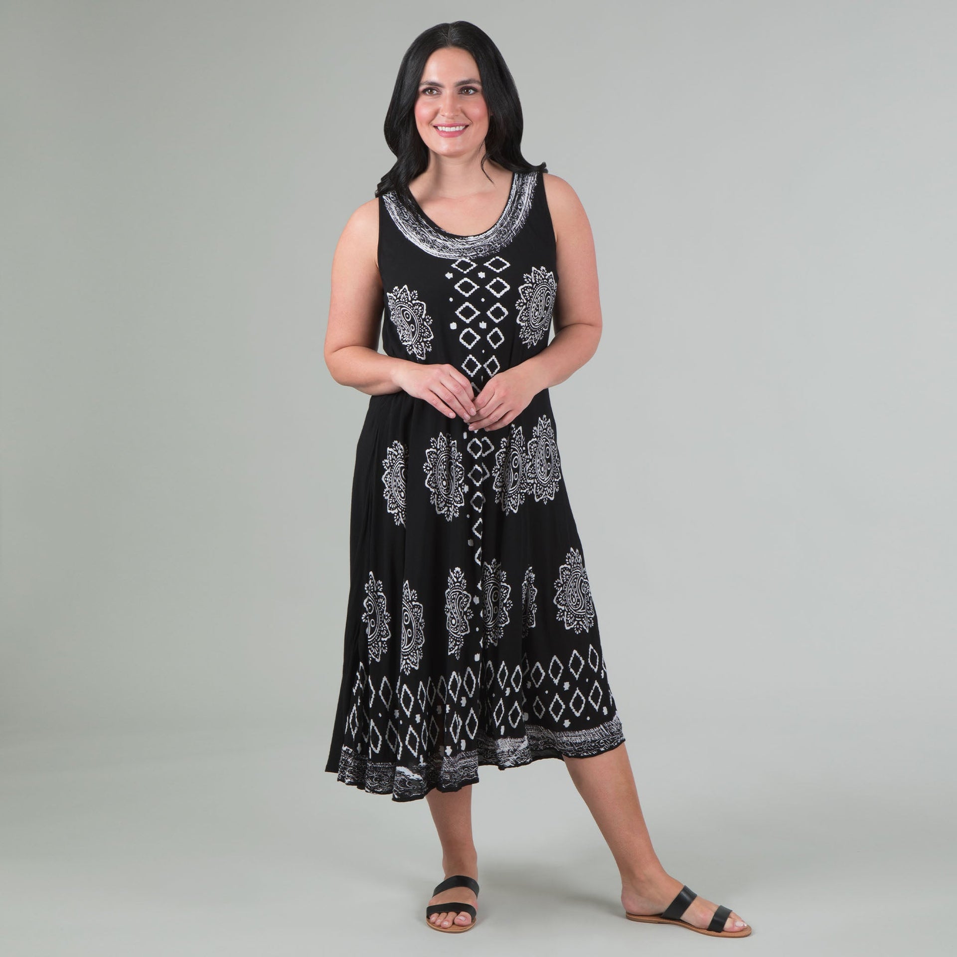 Black & White Print Sleeveless Midi Dress