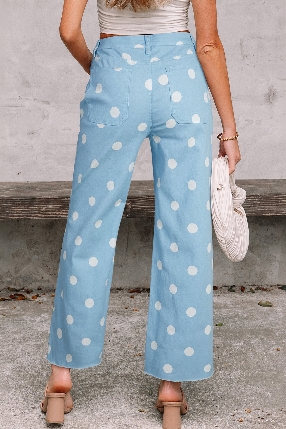 Talia High Waisted Raw Hem Shift Jeans in Light Blue and White