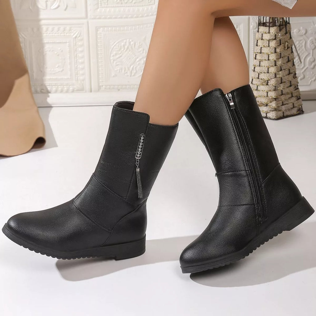 Round Toe Side Zip Boots